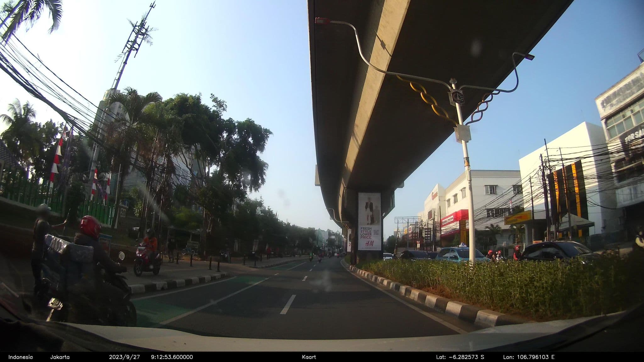 Street view near Meeting room hotel grand hyatt, South Tangerang — © kaart_2 (CC BY-SA · Mapillary)