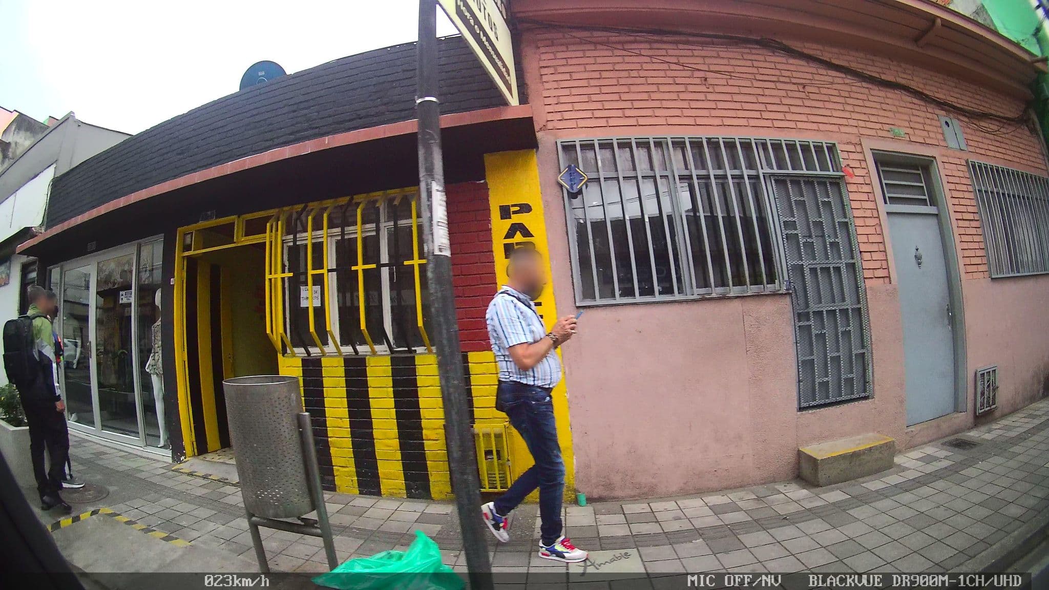 Street view near Hotel Aussie Koala, Armenia — © kaart_2 (CC BY-SA · Mapillary)