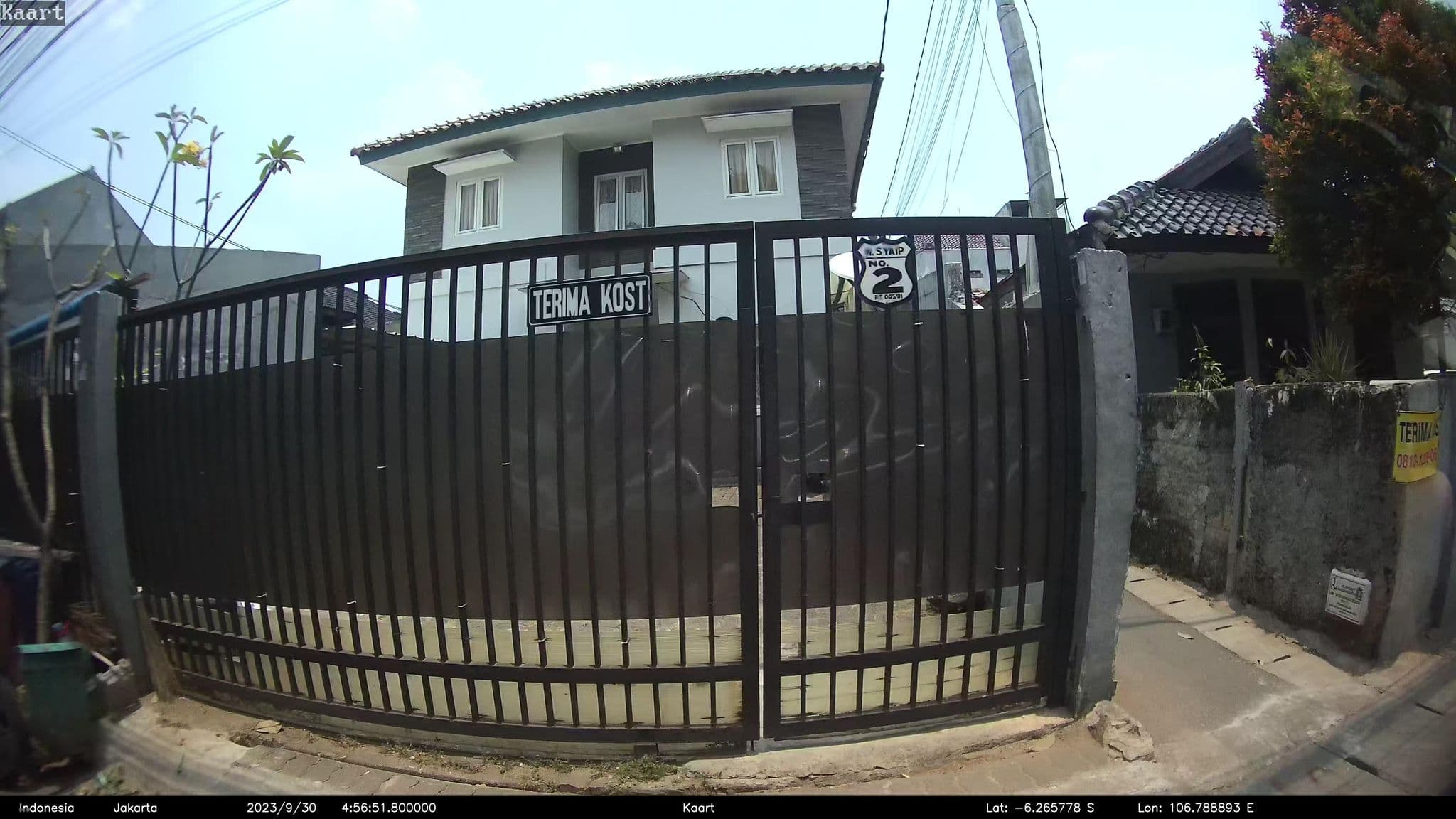 Street view near Everyday Hotel, South Tangerang — © kaart_2 (CC BY-SA · Mapillary)