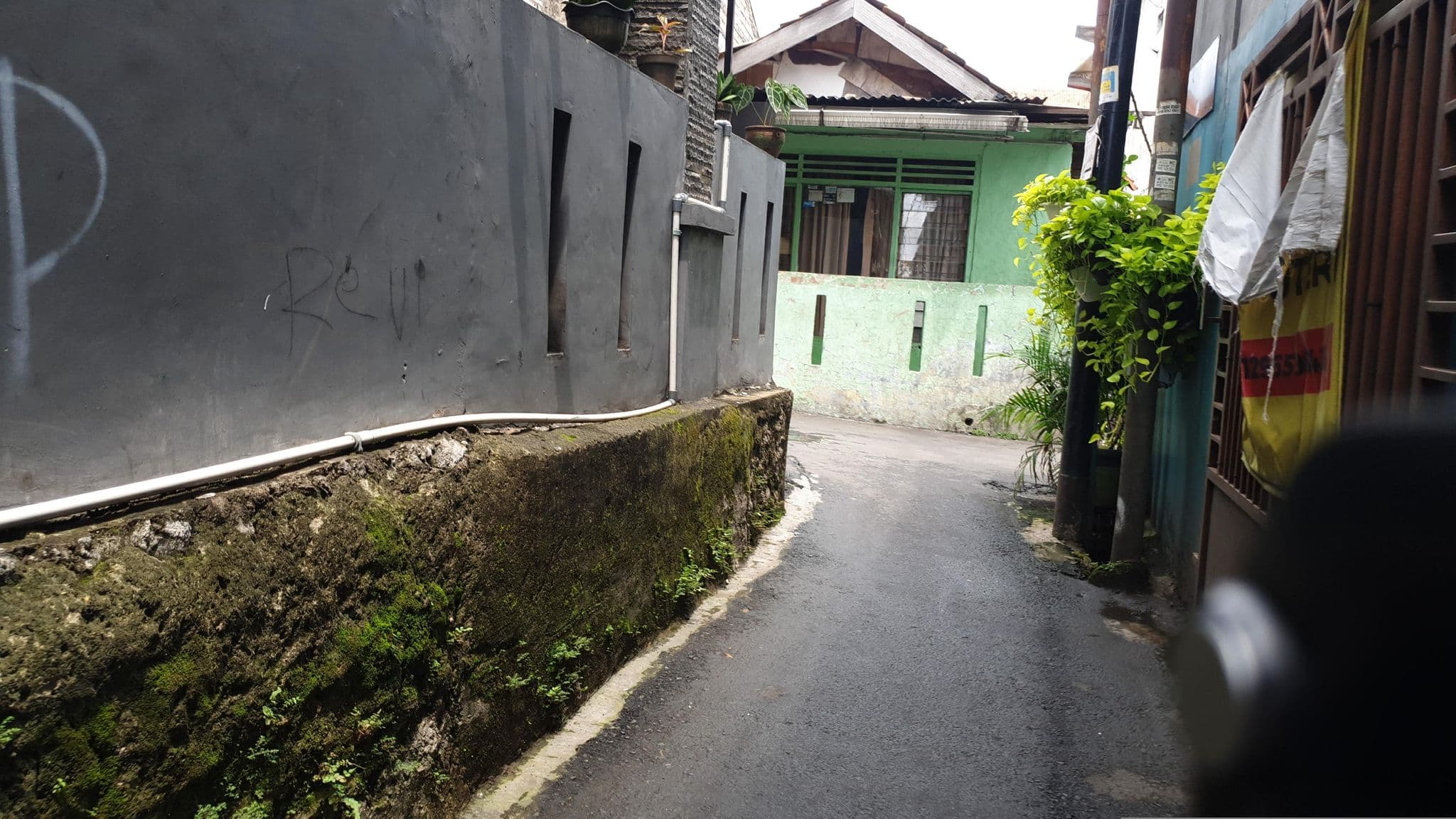 Street view near Swiss-Belhotel, Jakarta — © Kaart_Local (CC BY-SA · Mapillary)