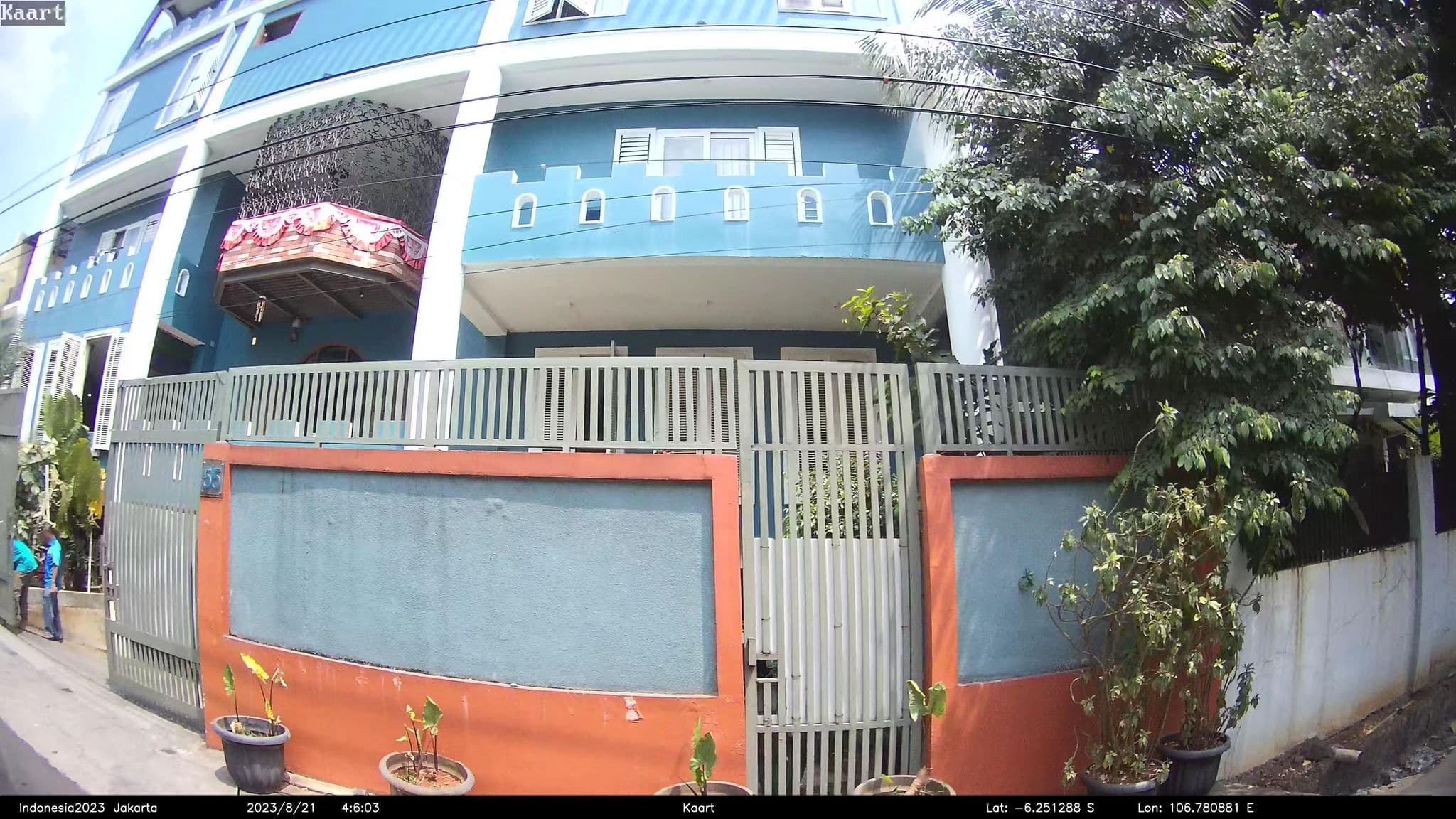 Street view near Iqbal Hostels, South Tangerang — © kaart5 (CC BY-SA · Mapillary)