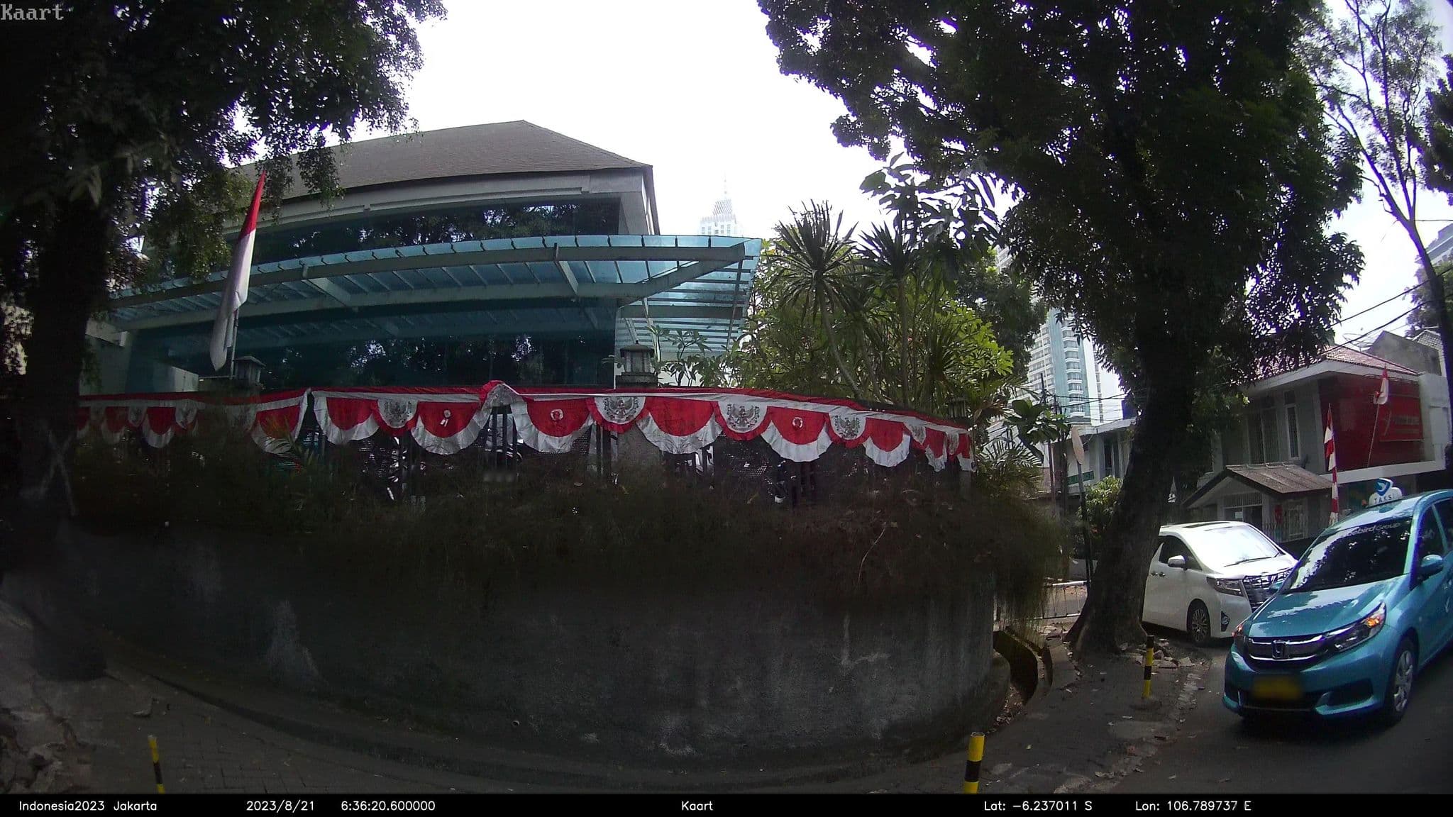 Street view near Sakinah Nur Hidayah Tour & Travel, Jakarta — © kaart5 (CC BY-SA · Mapillary)