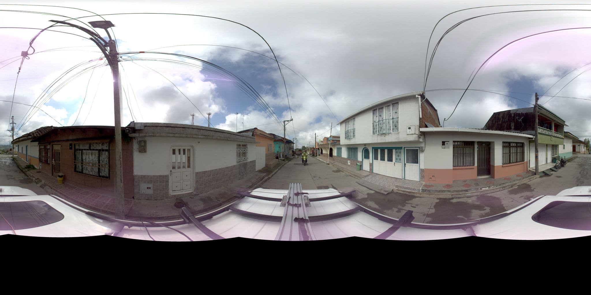 Street view near Hostel Sleep Well, Filandia — © sarahantos (CC BY-SA · Mapillary)
