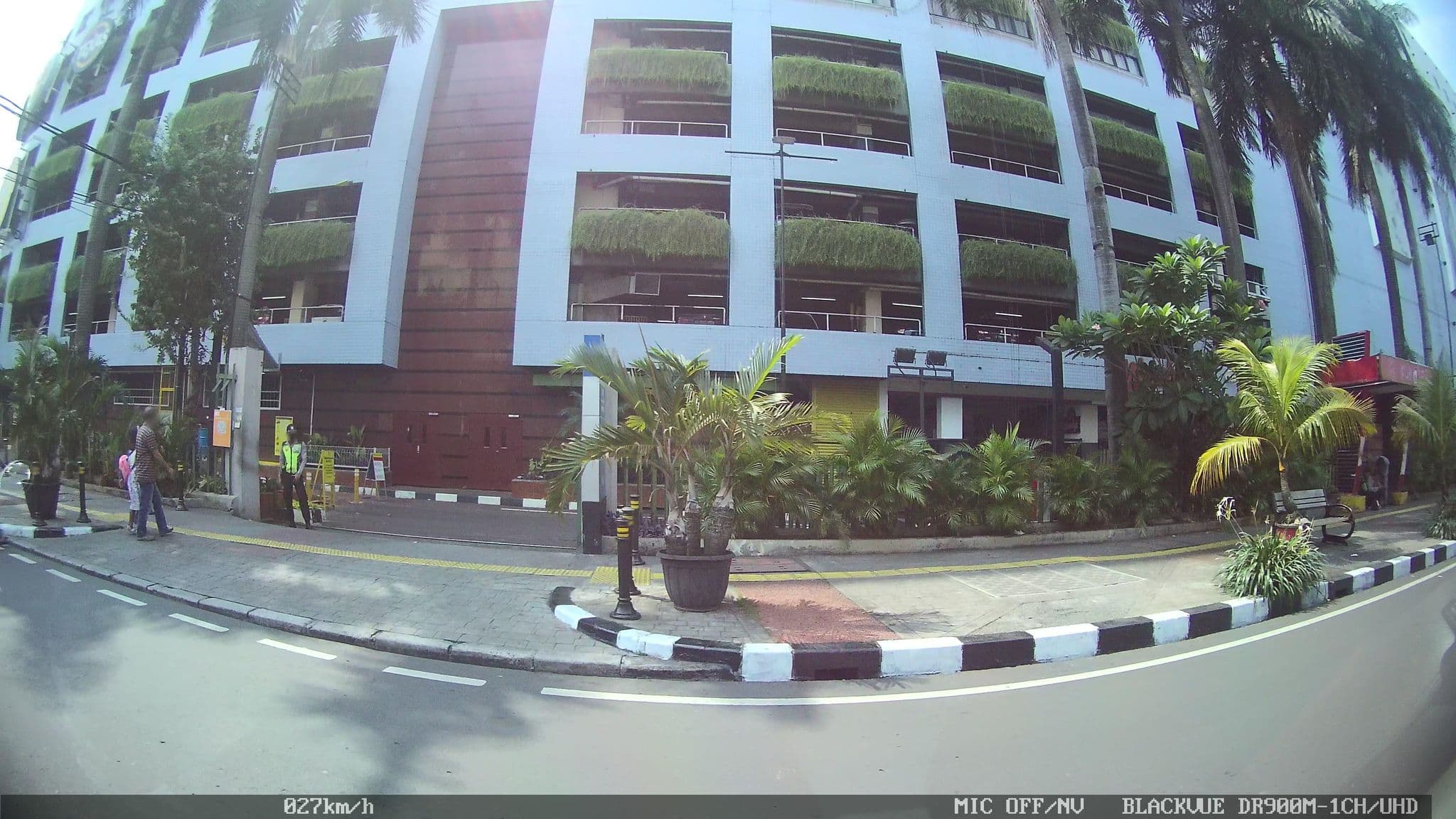 Street view near plan B Hotel magenta kitchen and bar, Jakarta — © kaart_2 (CC BY-SA · Mapillary)