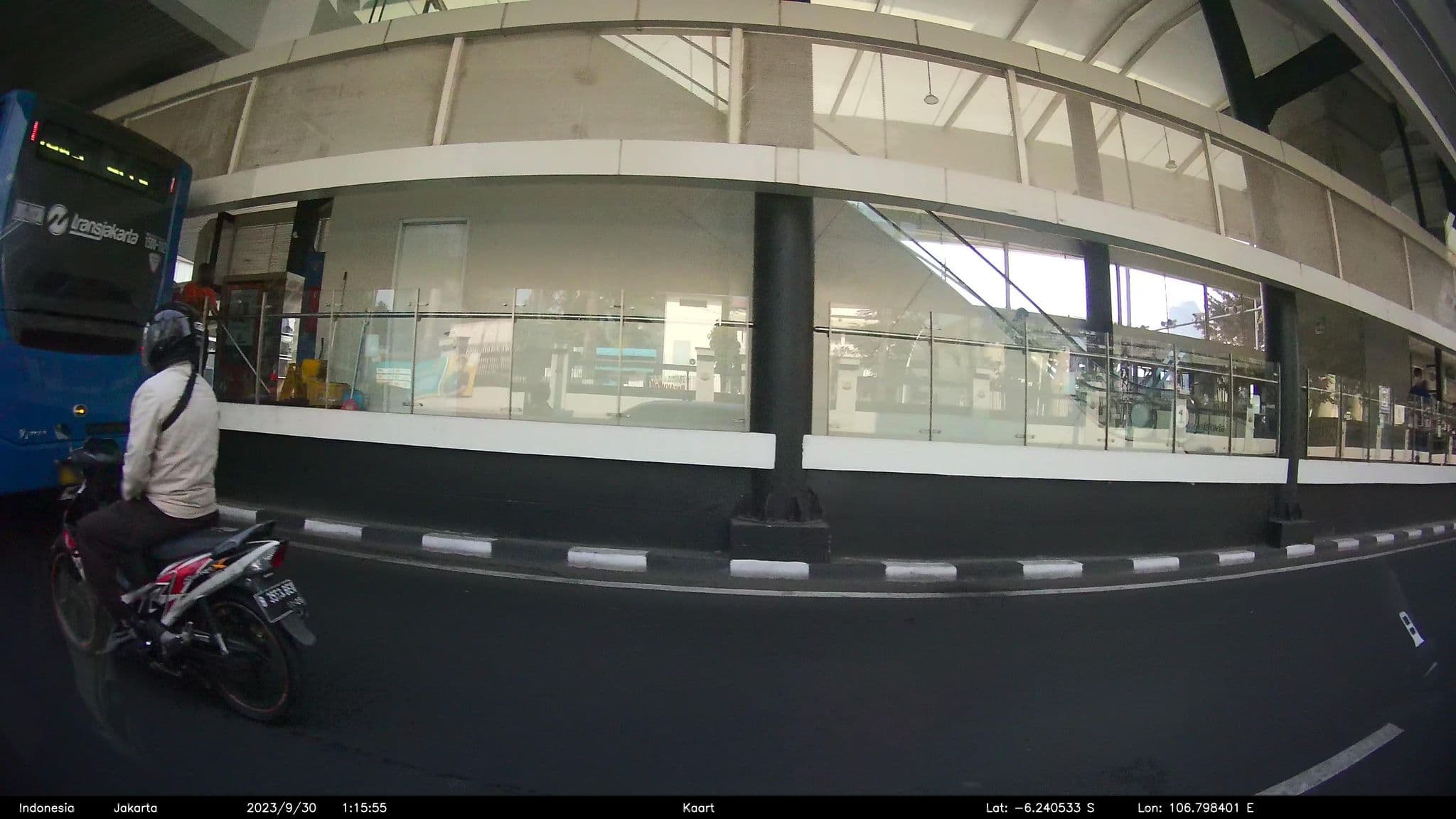 Street view near Lobby Hotel Ciputra, Jakarta — © kaart_2 (CC BY-SA · Mapillary)