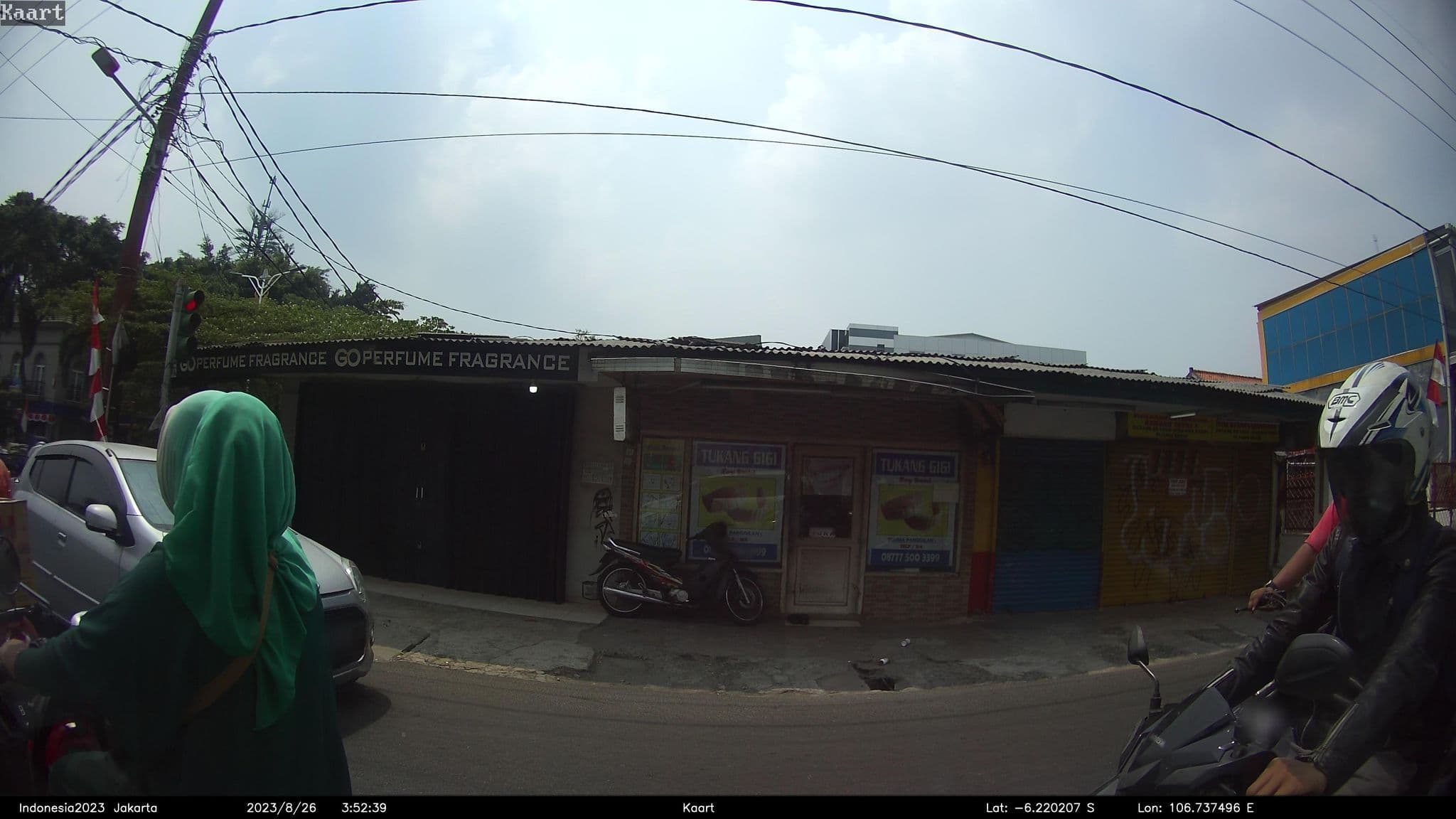 Street view near Prapatan Joglo, Ciputat — © kaart_2 (CC BY-SA · Mapillary)