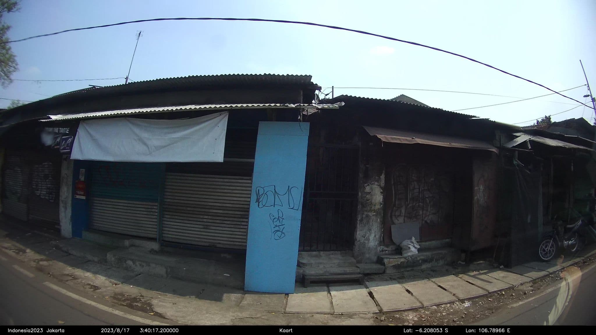 Street view near Pestana Palace, Jakarta — © kaart_2 (CC BY-SA · Mapillary)