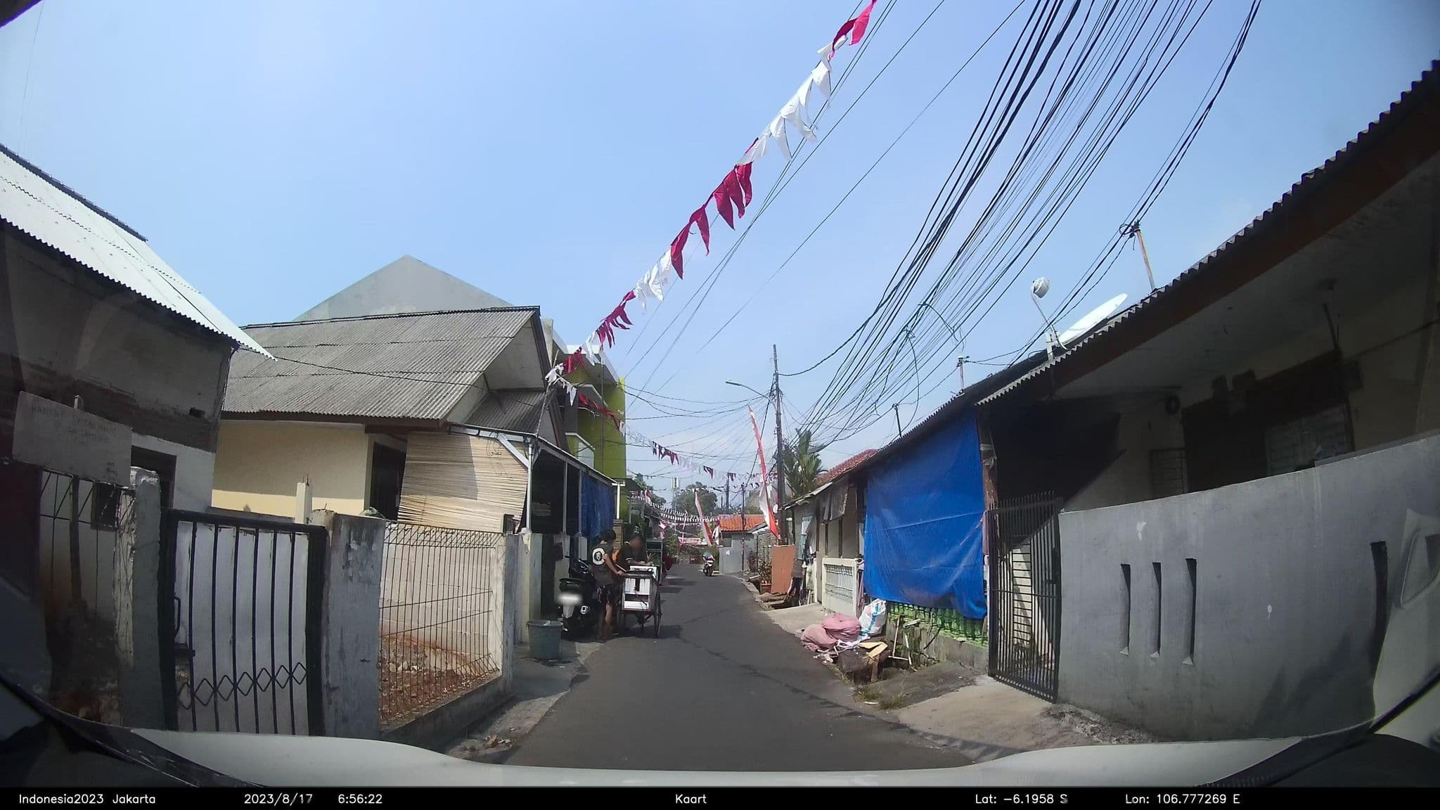 Street view near Whiz Hotel Semarang, Jakarta — © kaart_2 (CC BY-SA · Mapillary)