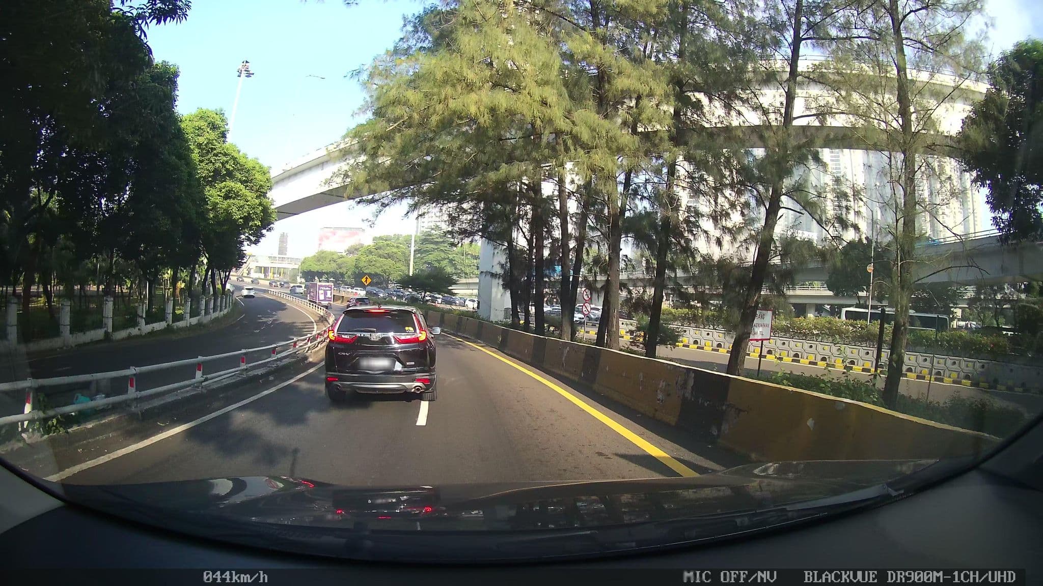 Street view near Room 615 @Twin plaza hotel, Jakarta — © kaart_2 (CC BY-SA · Mapillary)
