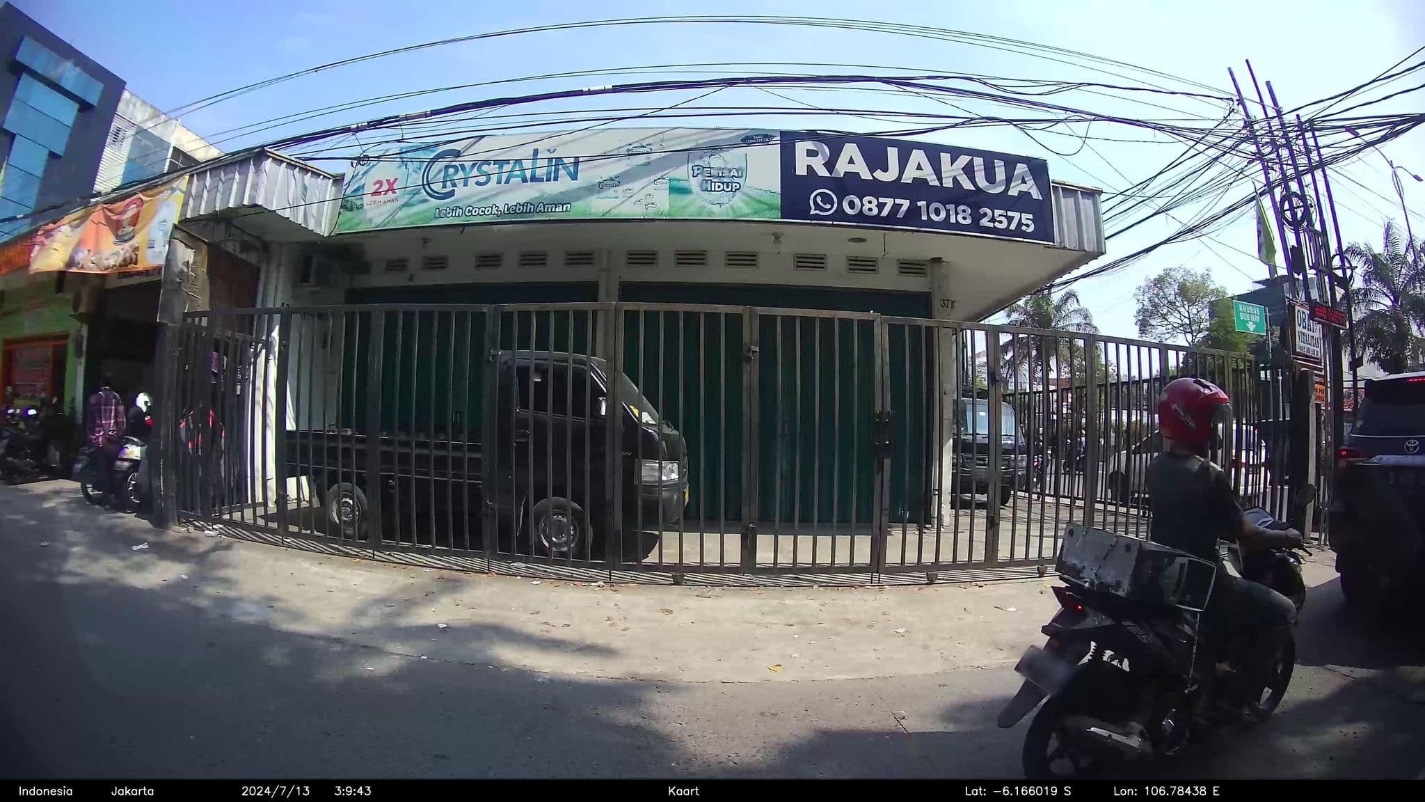 Street view near Soba Hotel, Jakarta — © kaart_3 (CC BY-SA · Mapillary)