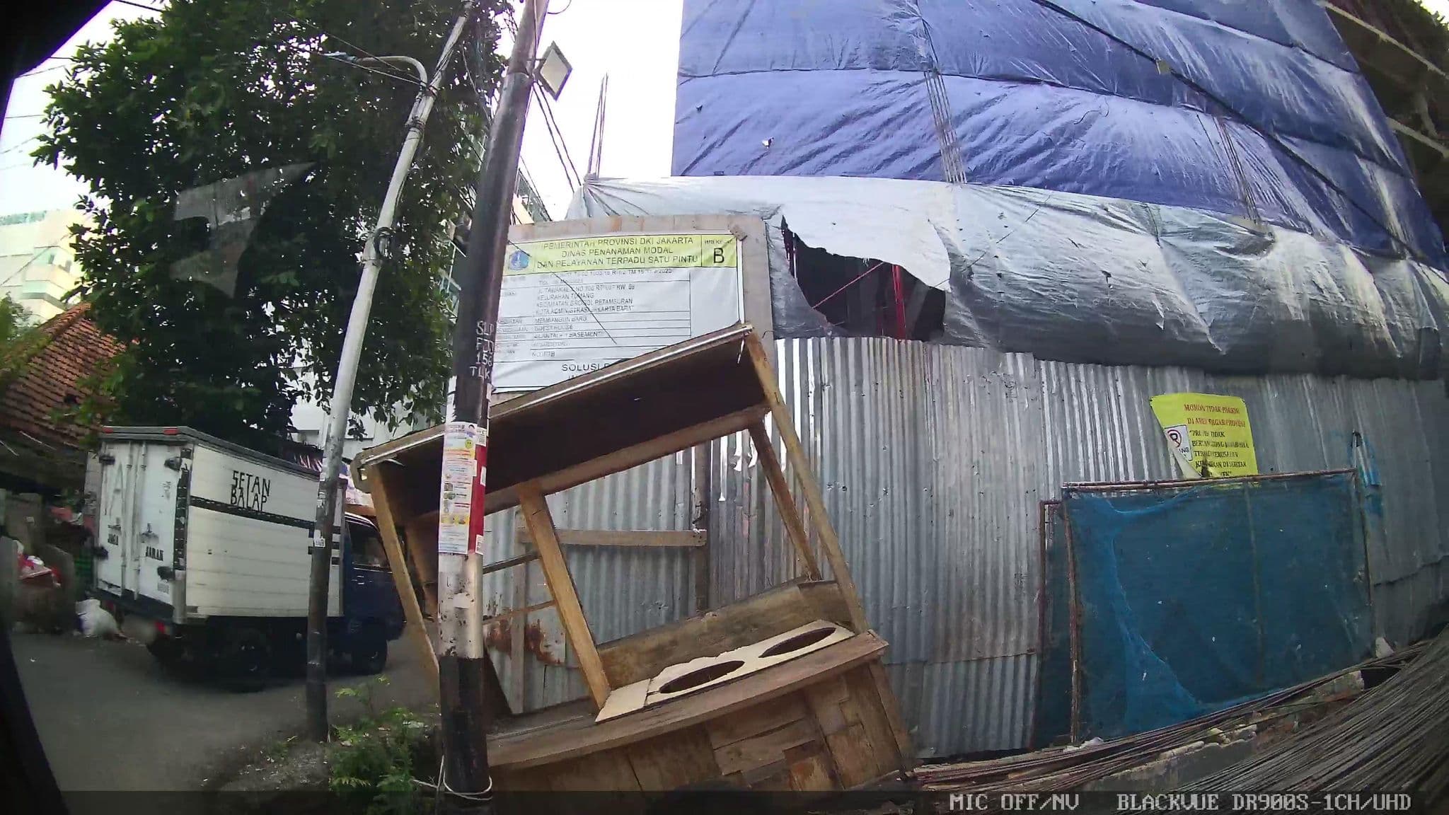 Street view near My kost ♥, Jakarta — © Kaart---RIGHT (CC BY-SA · Mapillary)