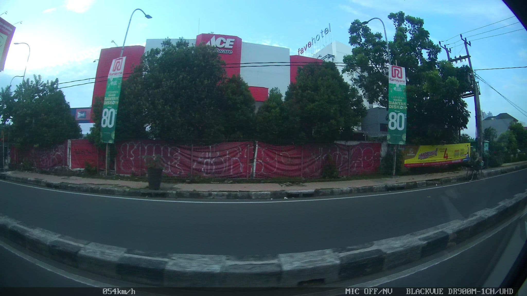 Street view near Fave Hotel Margonda, Depok — © kaart5 (CC BY-SA · Mapillary)