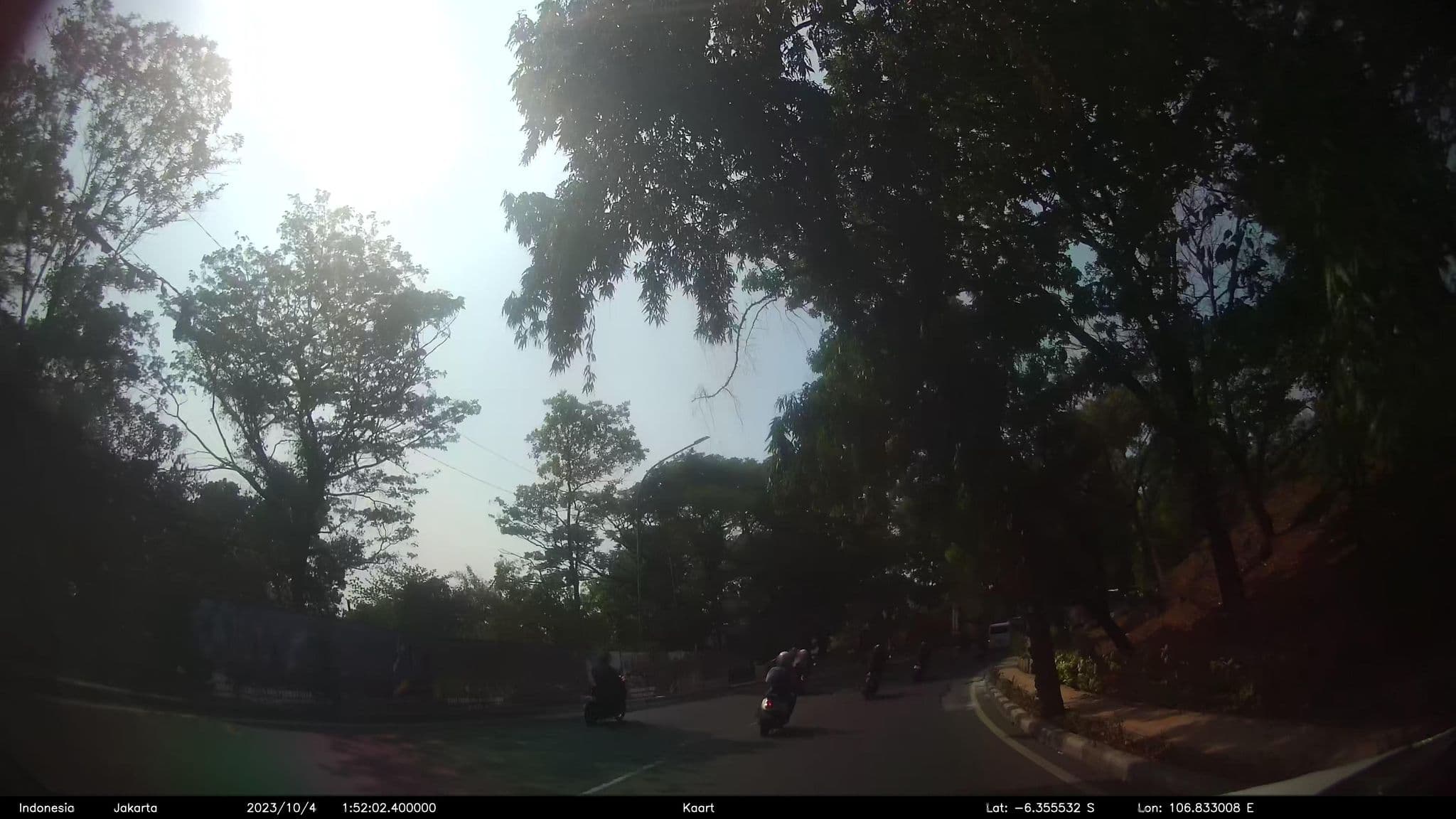 Street view near Kosan windamen, Depok — © kaart_2 (CC BY-SA · Mapillary)