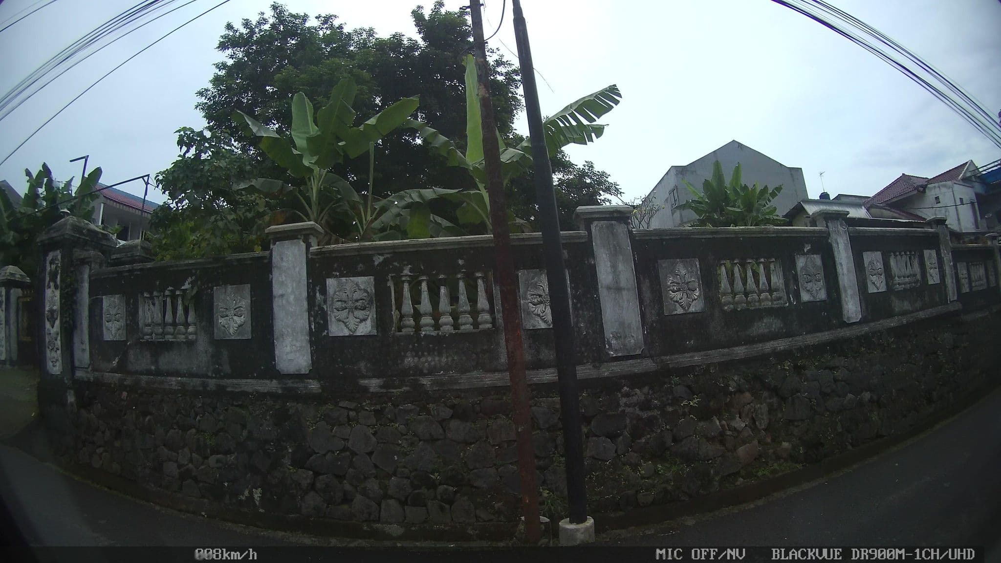 Street view near Meeting Rooms Sofyan Hotel, Depok — © kaart5 (CC BY-SA · Mapillary)