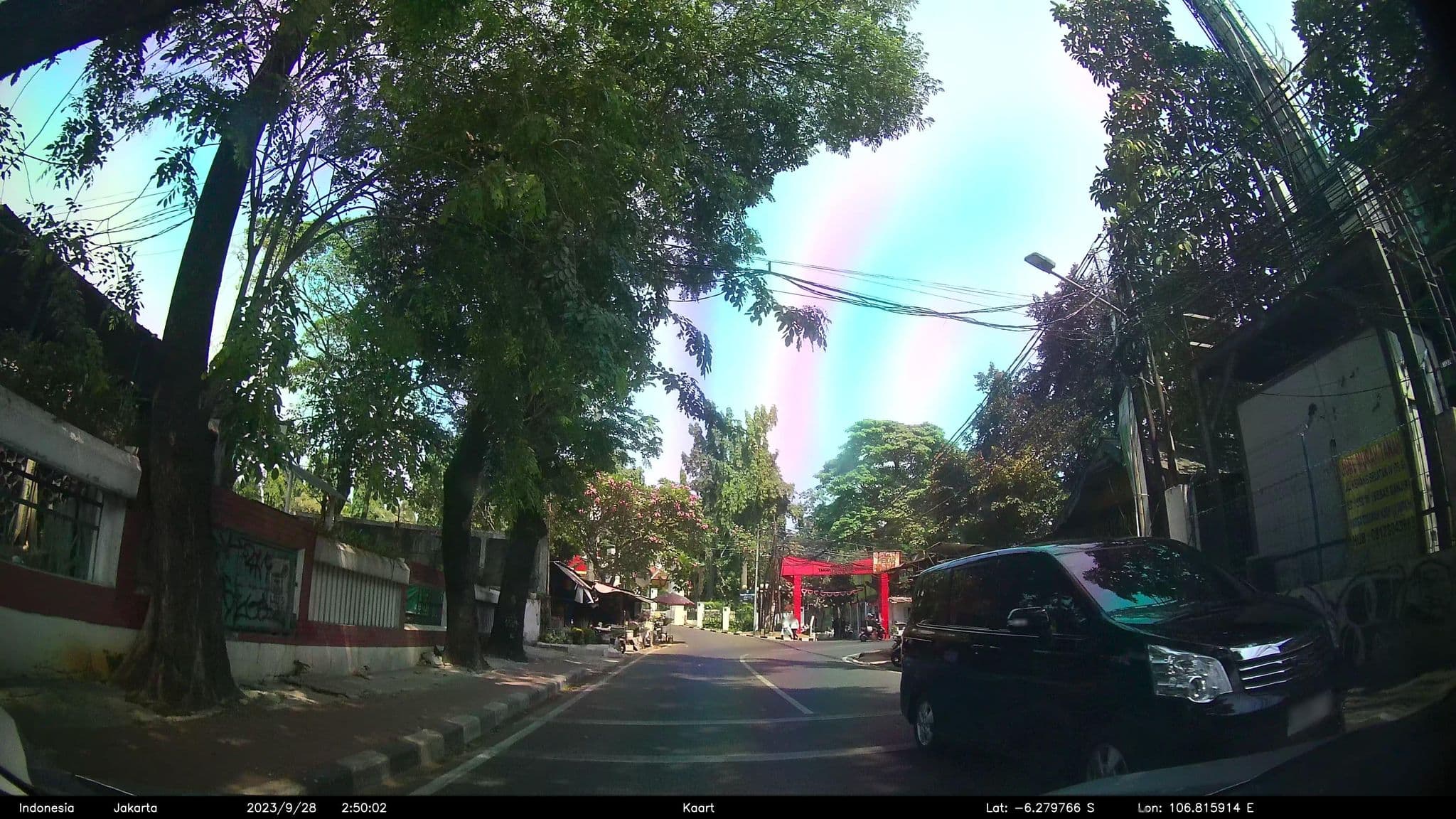 Street view near Hotel Rima - Ruteng Manggarai, Jakarta — © kaart_2 (CC BY-SA · Mapillary)