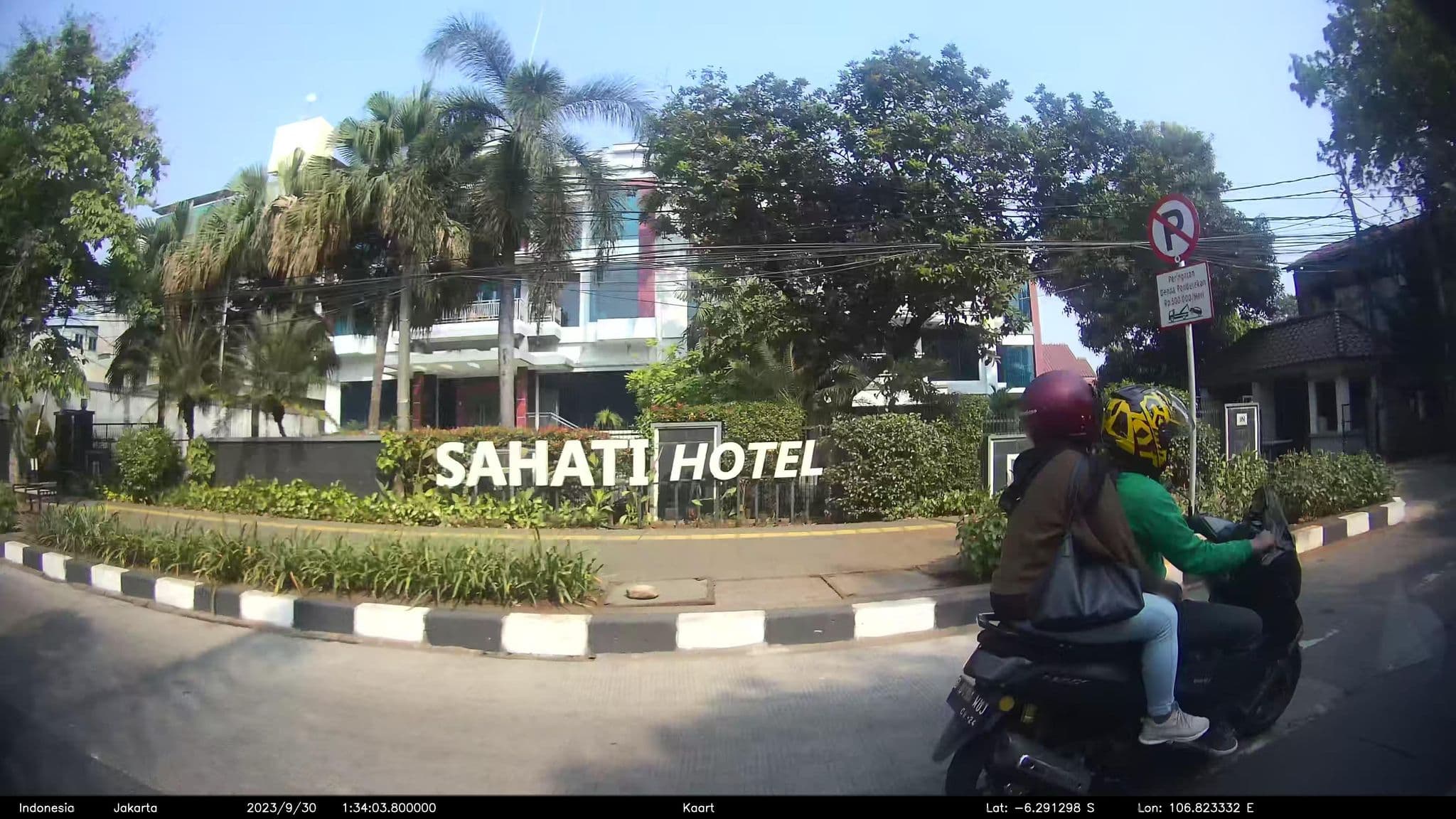 Street view near Hotel Sehati, Ragunan, Jakarta — © kaart_2 (CC BY-SA · Mapillary)