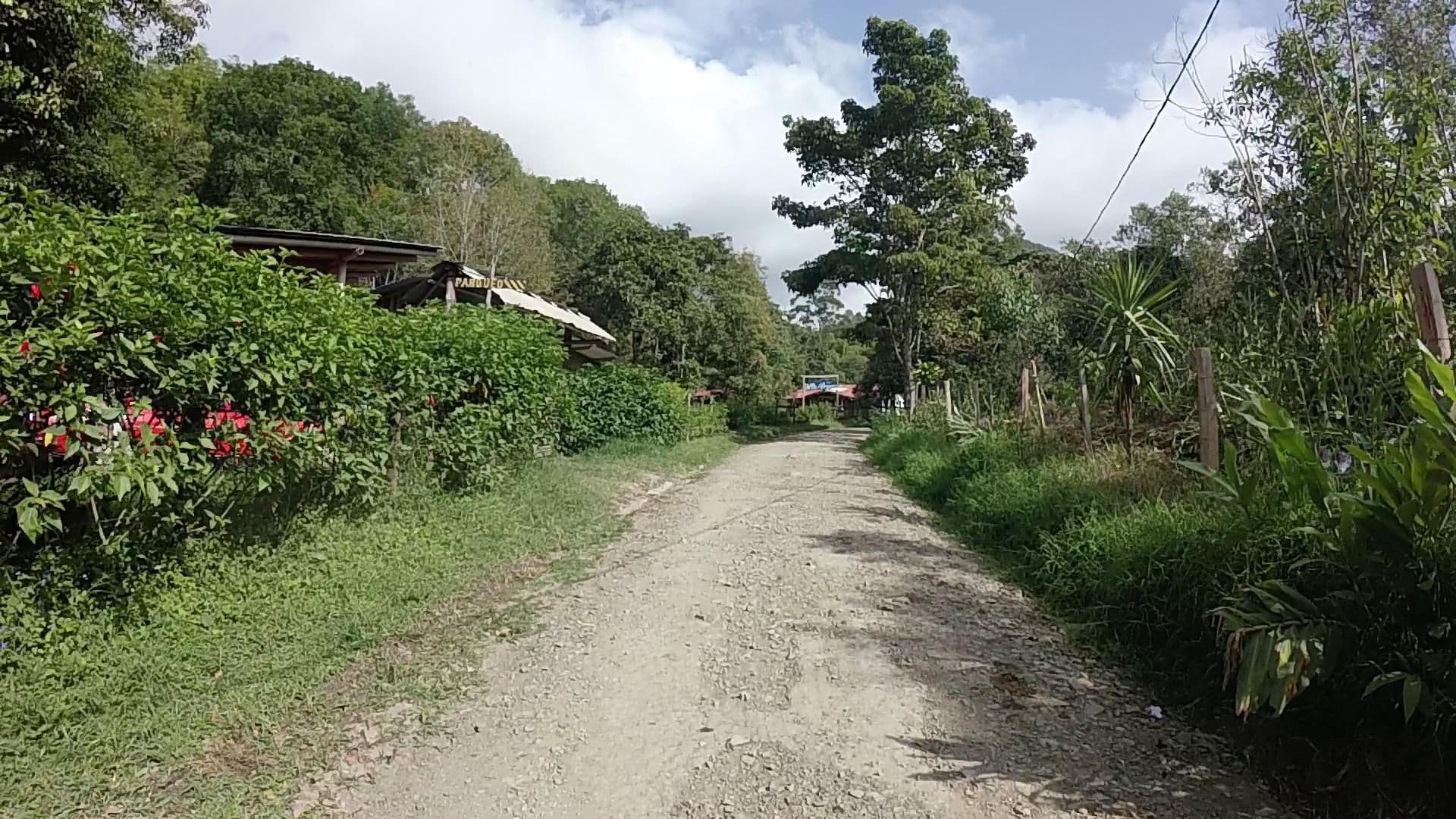 Street view near Villa alegria, Salento — © hikingit (CC BY-SA · Mapillary)