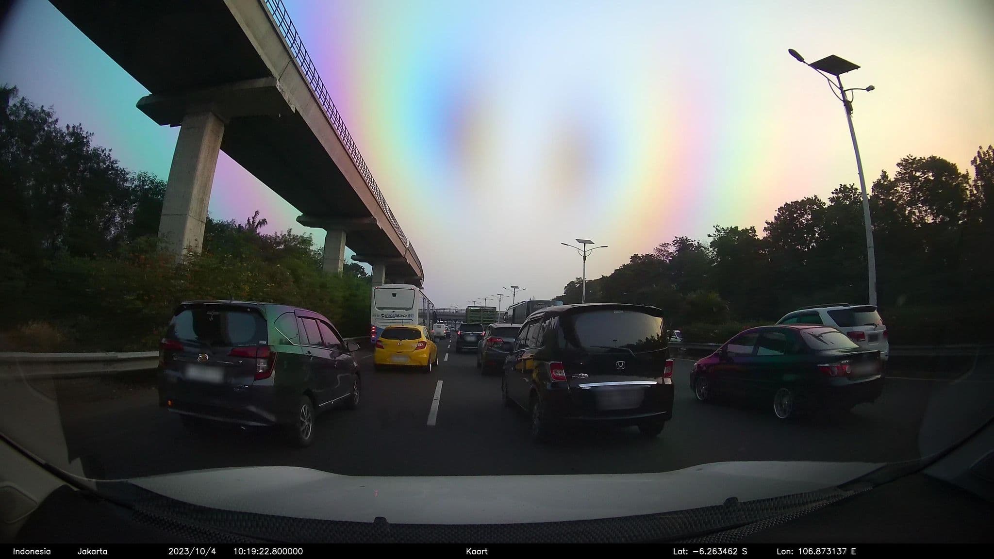 Street view near Byan•Byaz's Palace, Jakarta — © kaart5 (CC BY-SA · Mapillary)