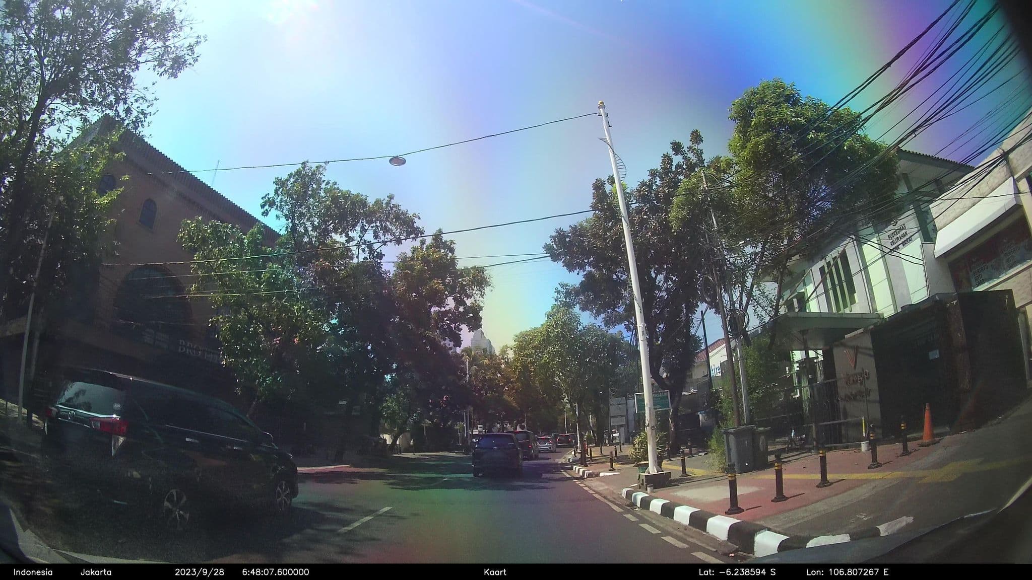 Street view near My Lovely Bed ^_^, Jakarta — © kaart_2 (CC BY-SA · Mapillary)