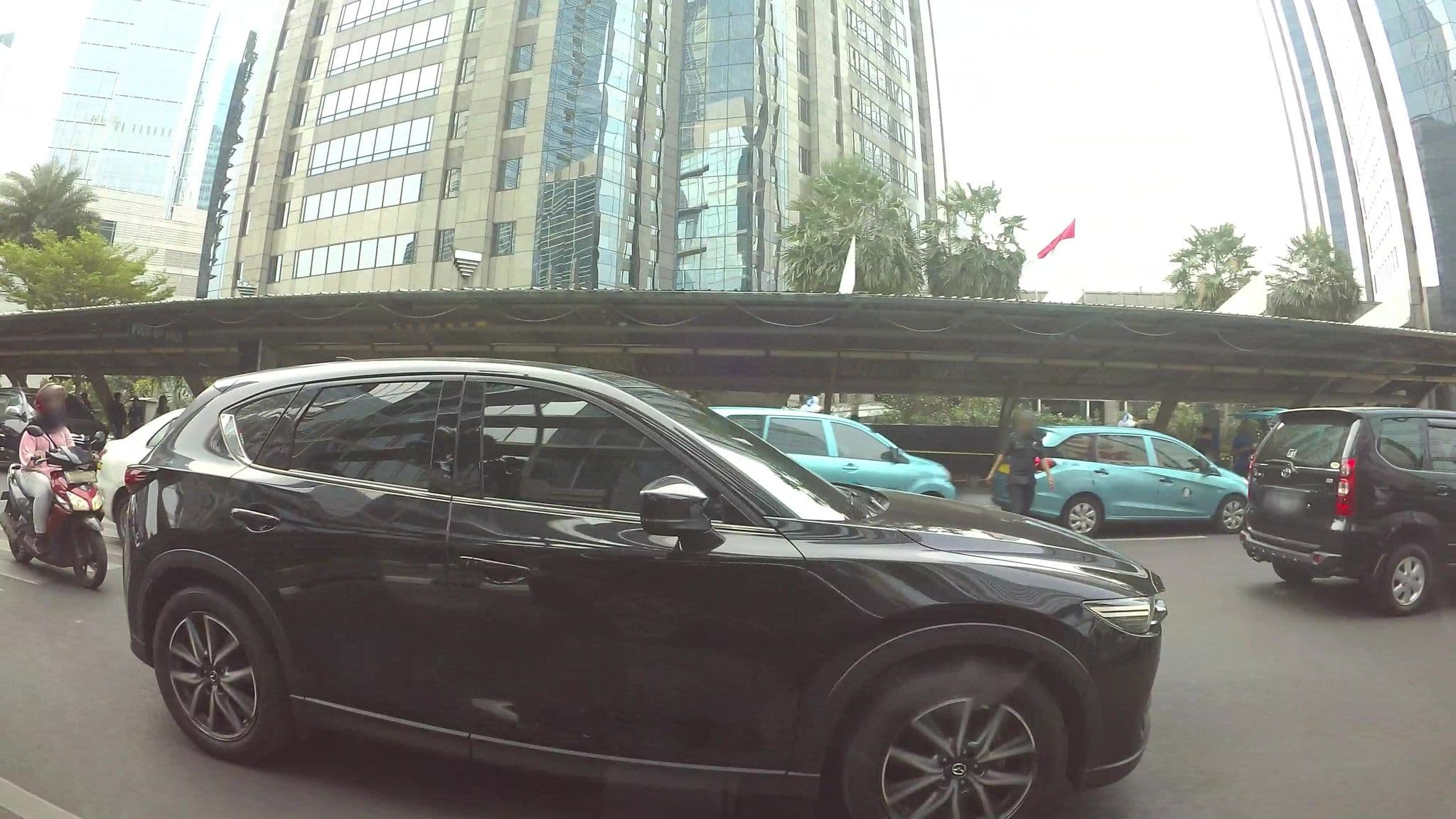 Street view near Hotel Riez Palace Tegal, Jakarta — © kaart_3 (CC BY-SA · Mapillary)