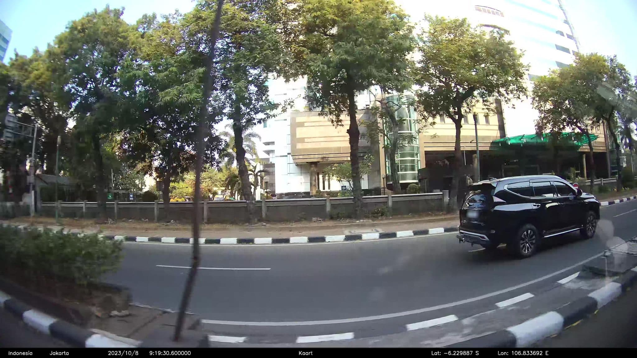 Street view near Citadines Rasuna Jakarta Room 2610, Jakarta — © kaart_2 (CC BY-SA · Mapillary)