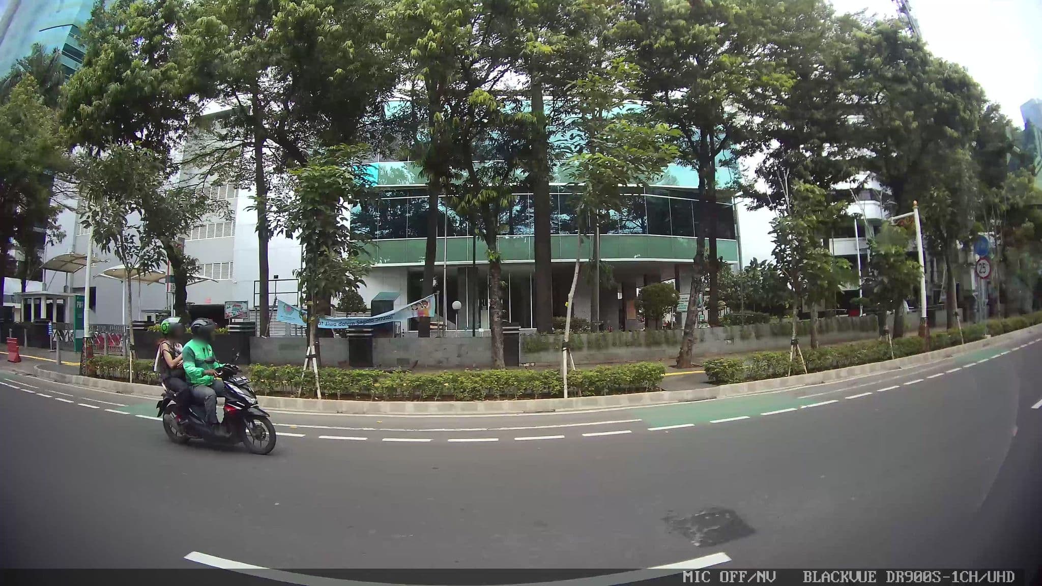 Street view near Gran Melia 637 Jkt, Jakarta — © Kaart---LEFT (CC BY-SA · Mapillary)