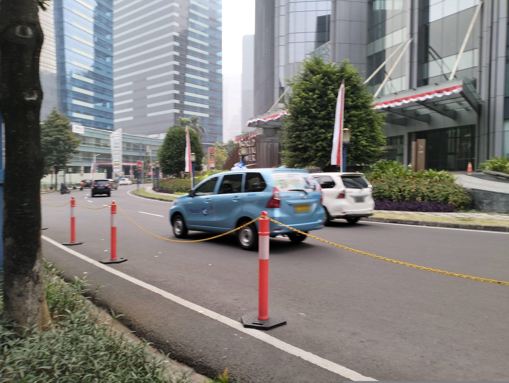 Street view near comfortzone, Jakarta — © PohonBumi (CC BY-SA · Mapillary)
