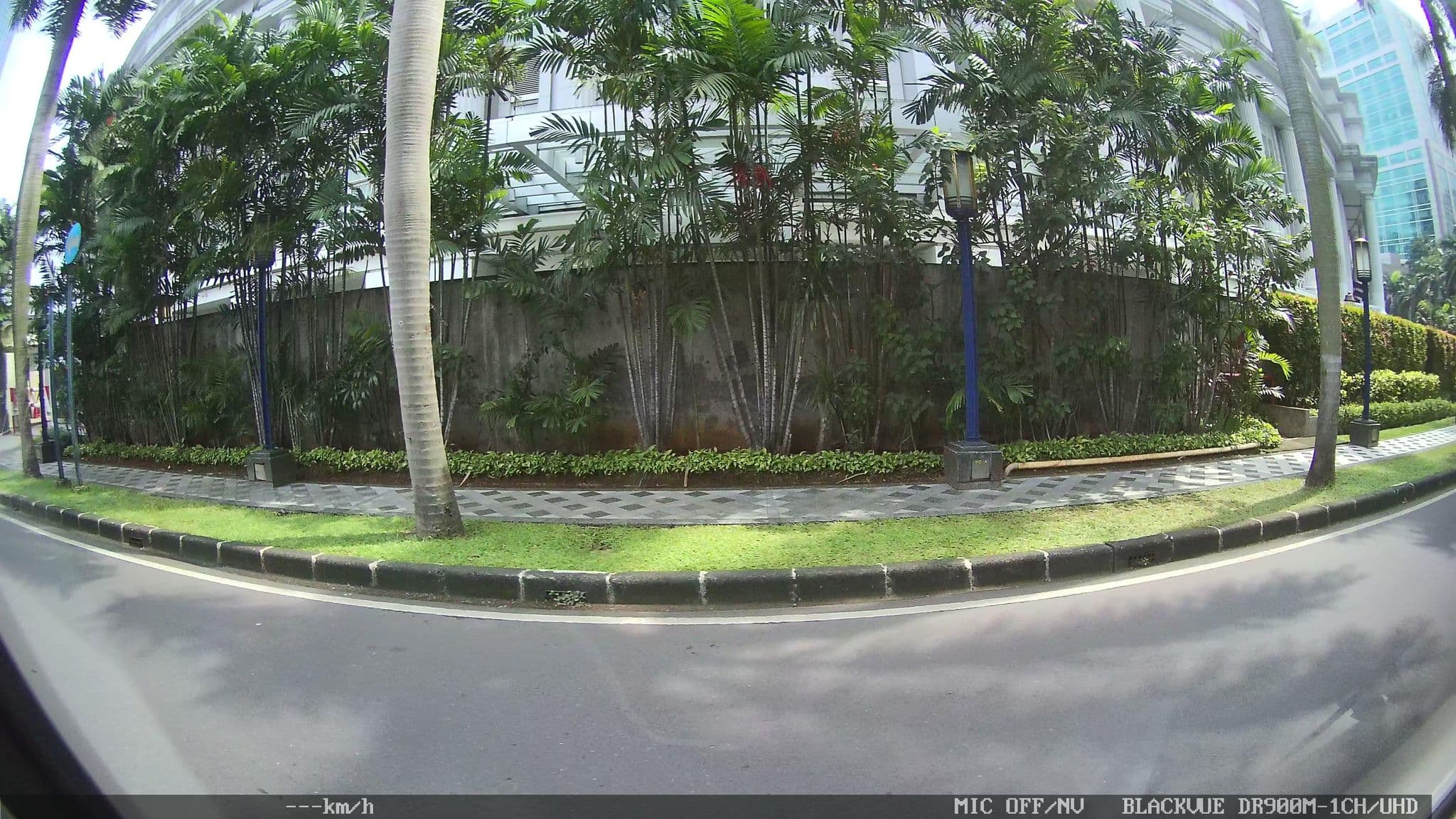 Street view near Kamar Crew Manager, Jakarta — © kaart_2 (CC BY-SA · Mapillary)