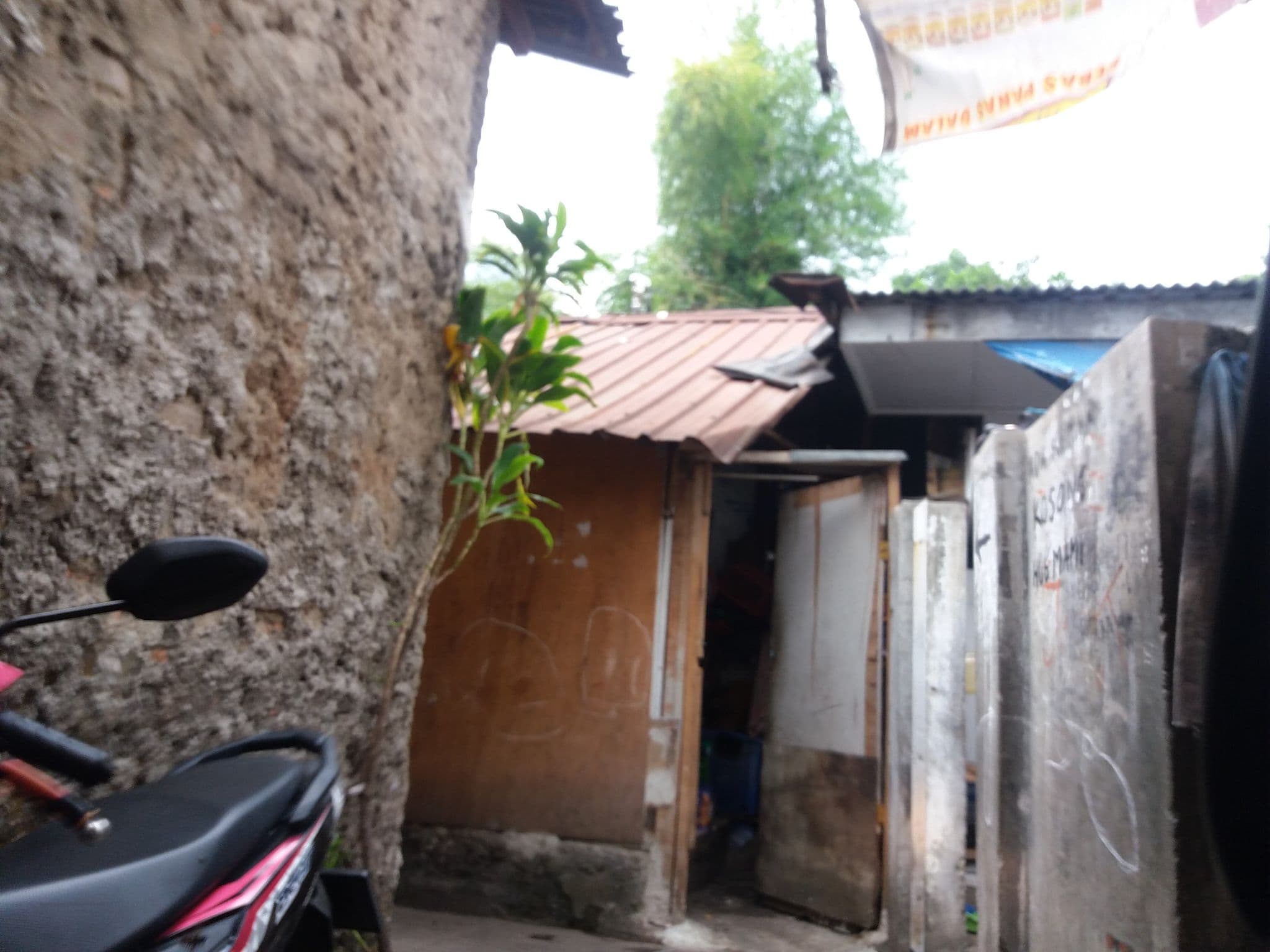 Street view near Kost Ibu Mutiara, Jakarta — © derry (CC BY-SA · Mapillary)