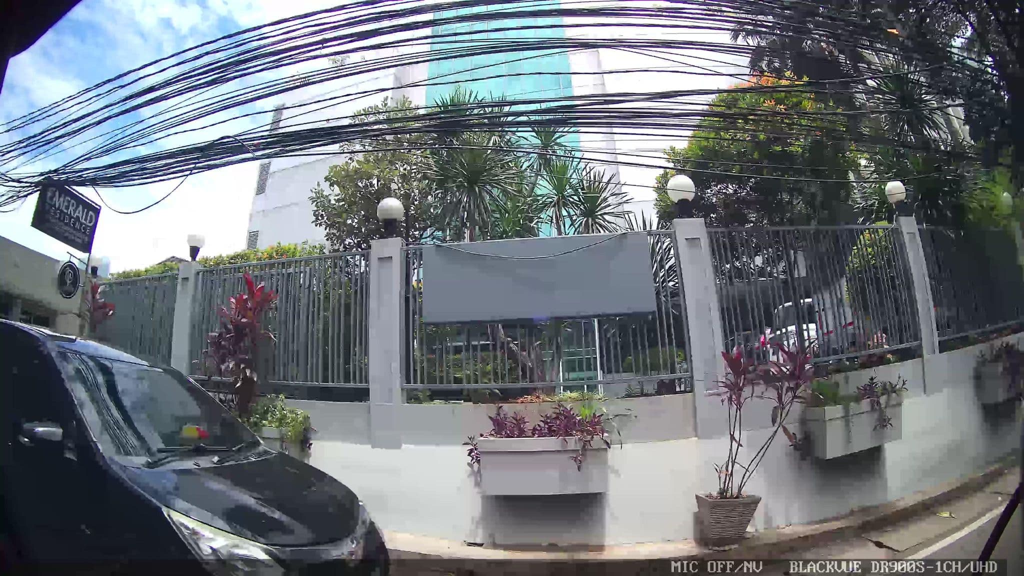 Street view near Airy Kuningan Karet Pedurenan 41 Jakarta, Jakarta — © Kaart---RIGHT (CC BY-SA · Mapillary)