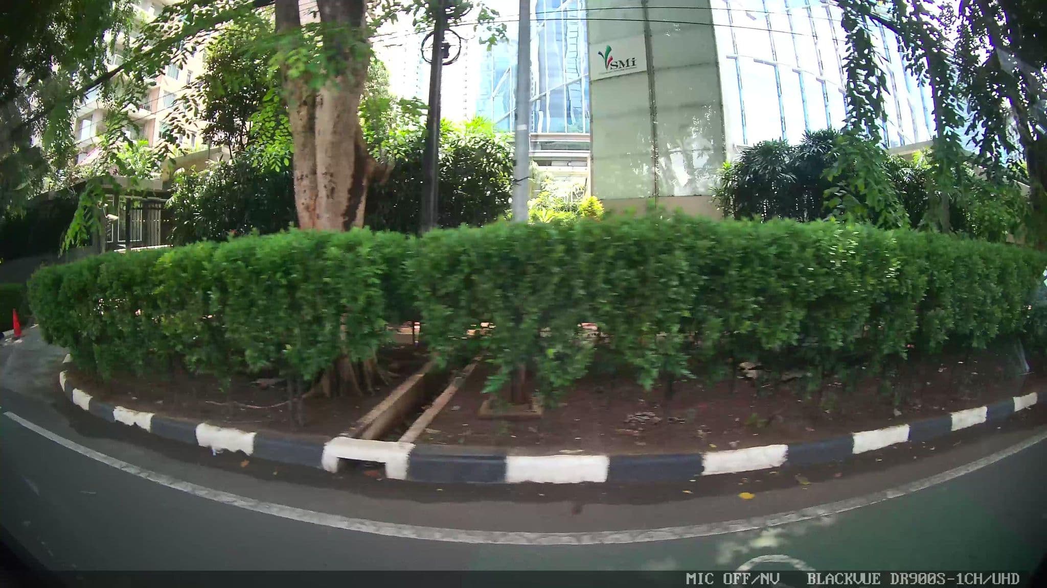 Street view near Asoka Room 3 - InterContinental Hotel, Jakarta — © Kaart---LEFT (CC BY-SA · Mapillary)