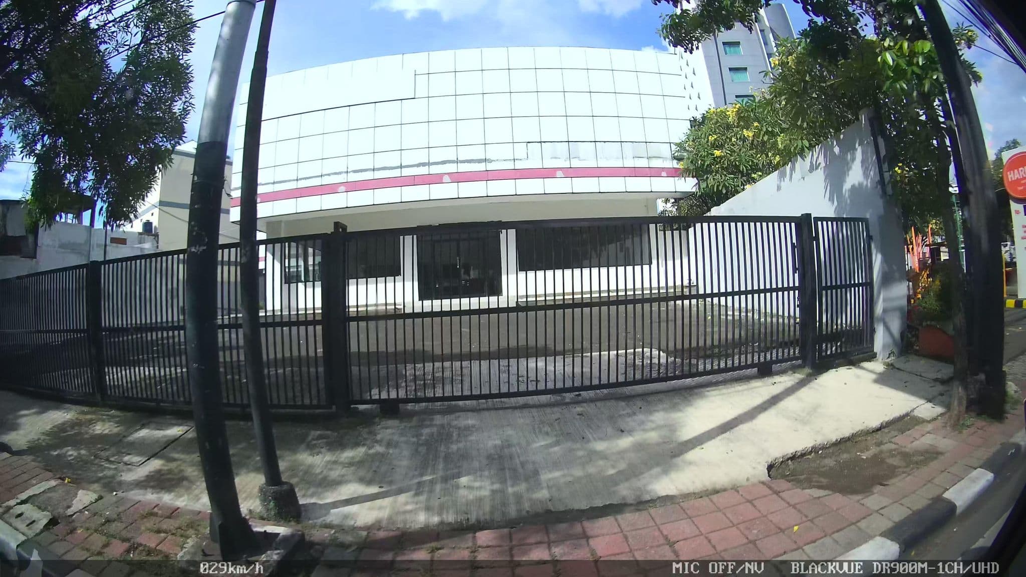 Street view near Cottage Daarul Jannah, Jakarta — © kaart_2 (CC BY-SA · Mapillary)