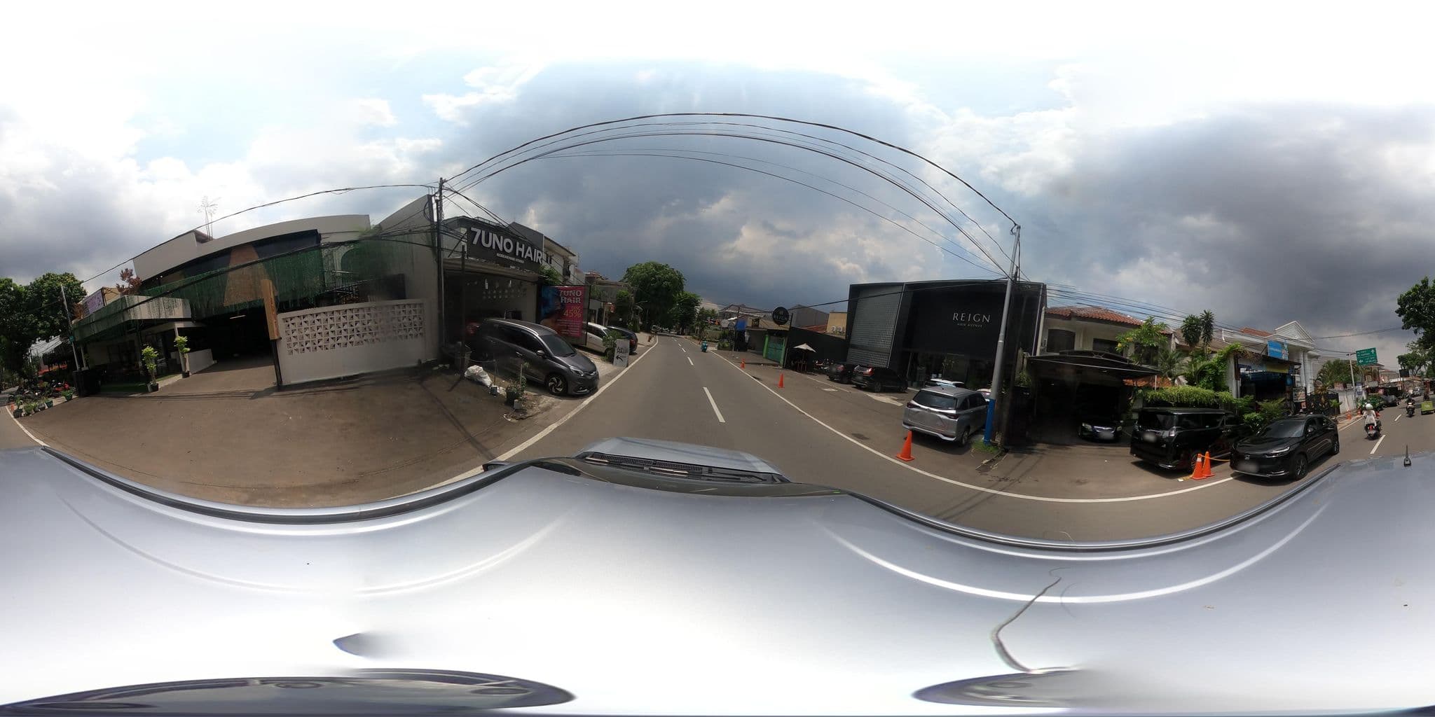 Street view near Hotel Bumikarsa, Jakarta — © Kaart---360 (CC BY-SA · Mapillary)