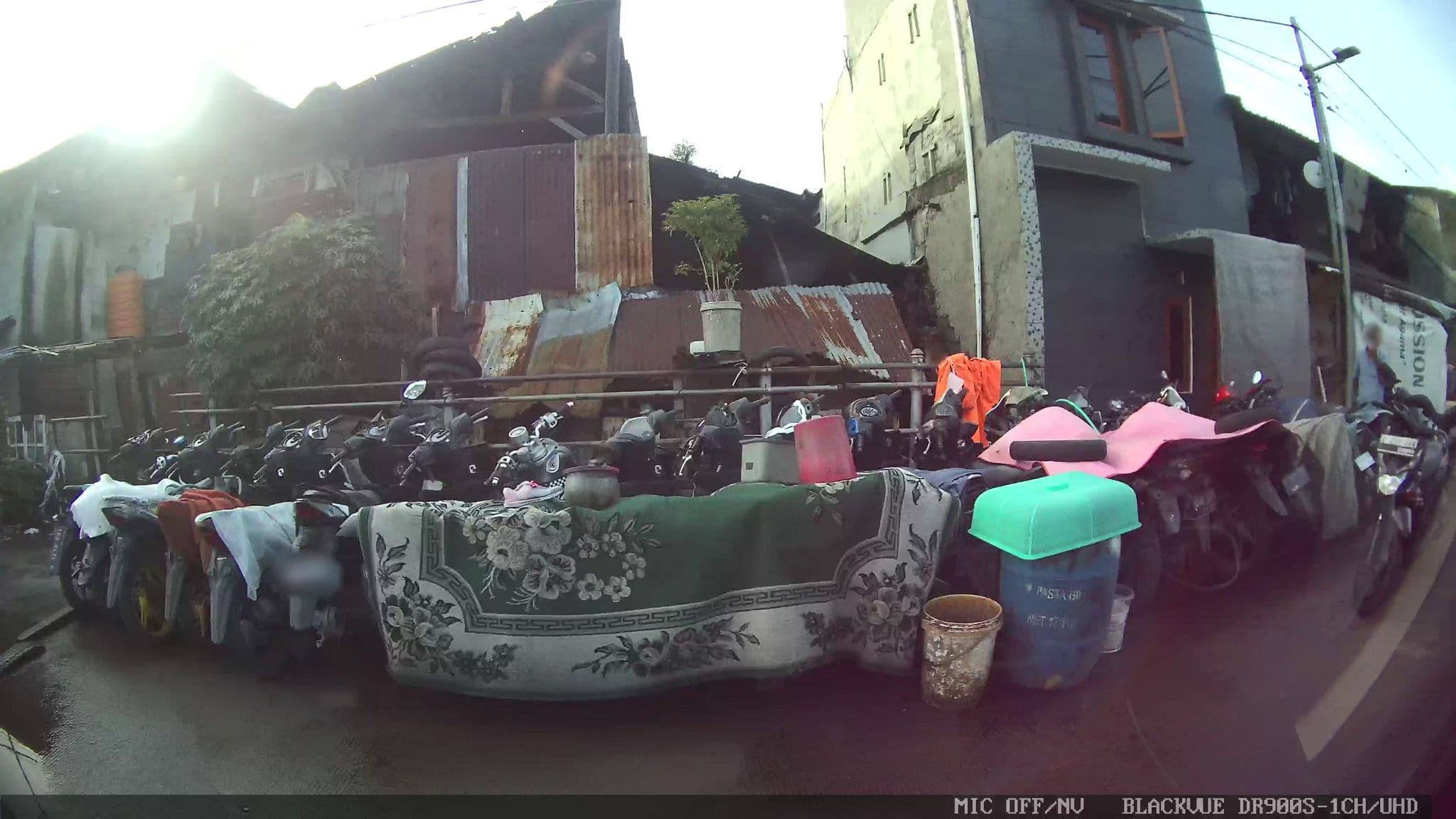 Street view near Hotel Suronegaran, Jakarta — © Kaart---LEFT (CC BY-SA · Mapillary)