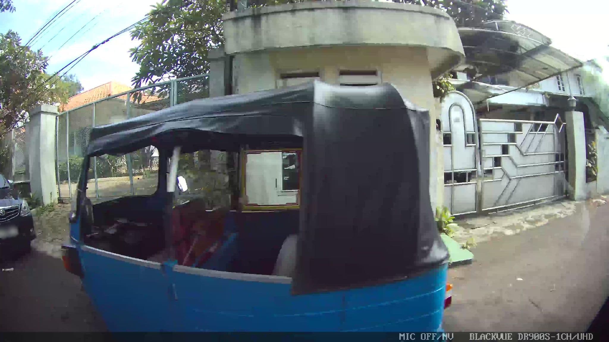 Street view near Sarapan ala Bule, Jakarta — © Kaart---LEFT (CC BY-SA · Mapillary)