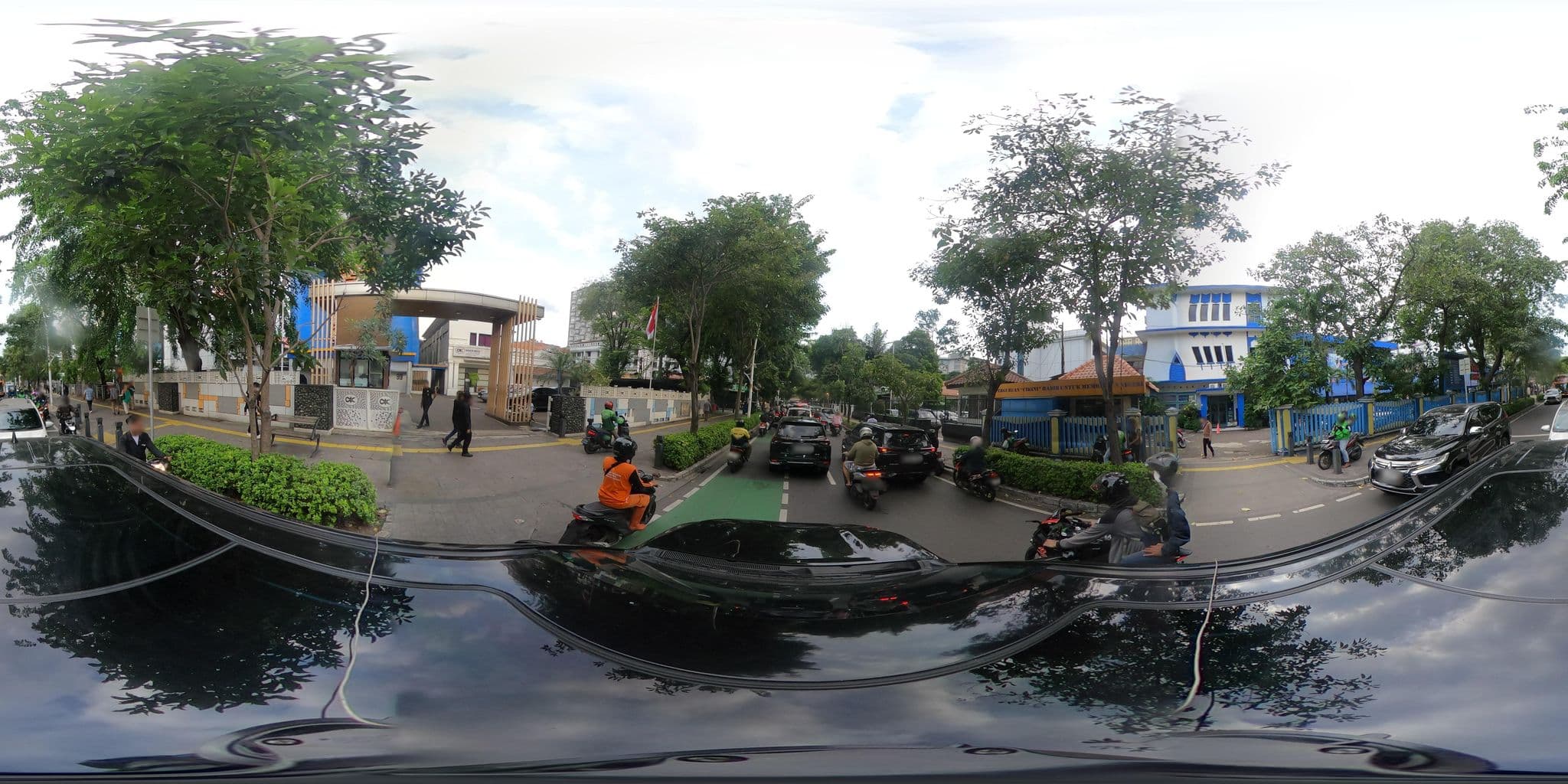 Street view near Fitness center at Mercure Cikini, Jakarta — © Kaart---360 (CC BY-SA · Mapillary)