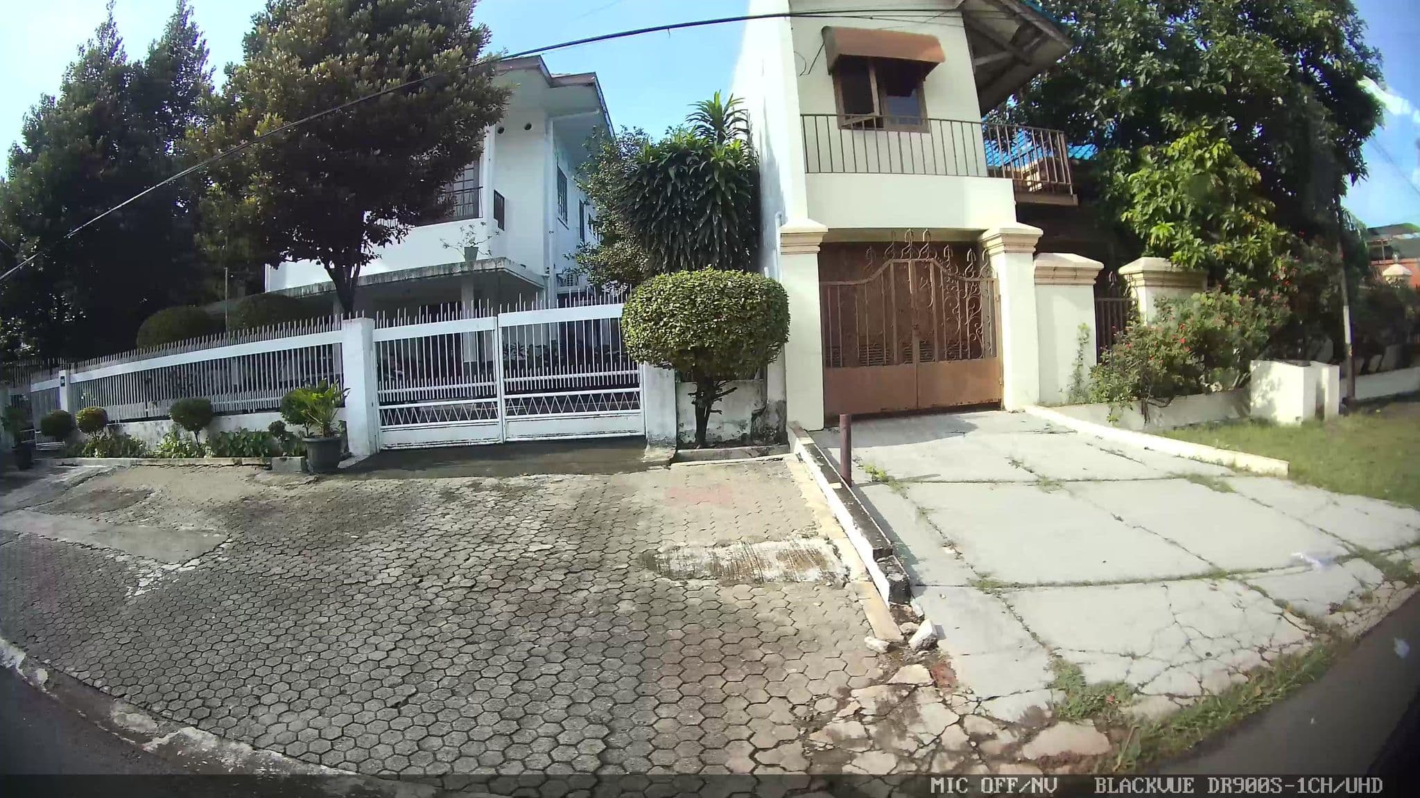 Street view near Wisma BDN, Jakarta — © Kaart---LEFT (CC BY-SA · Mapillary)