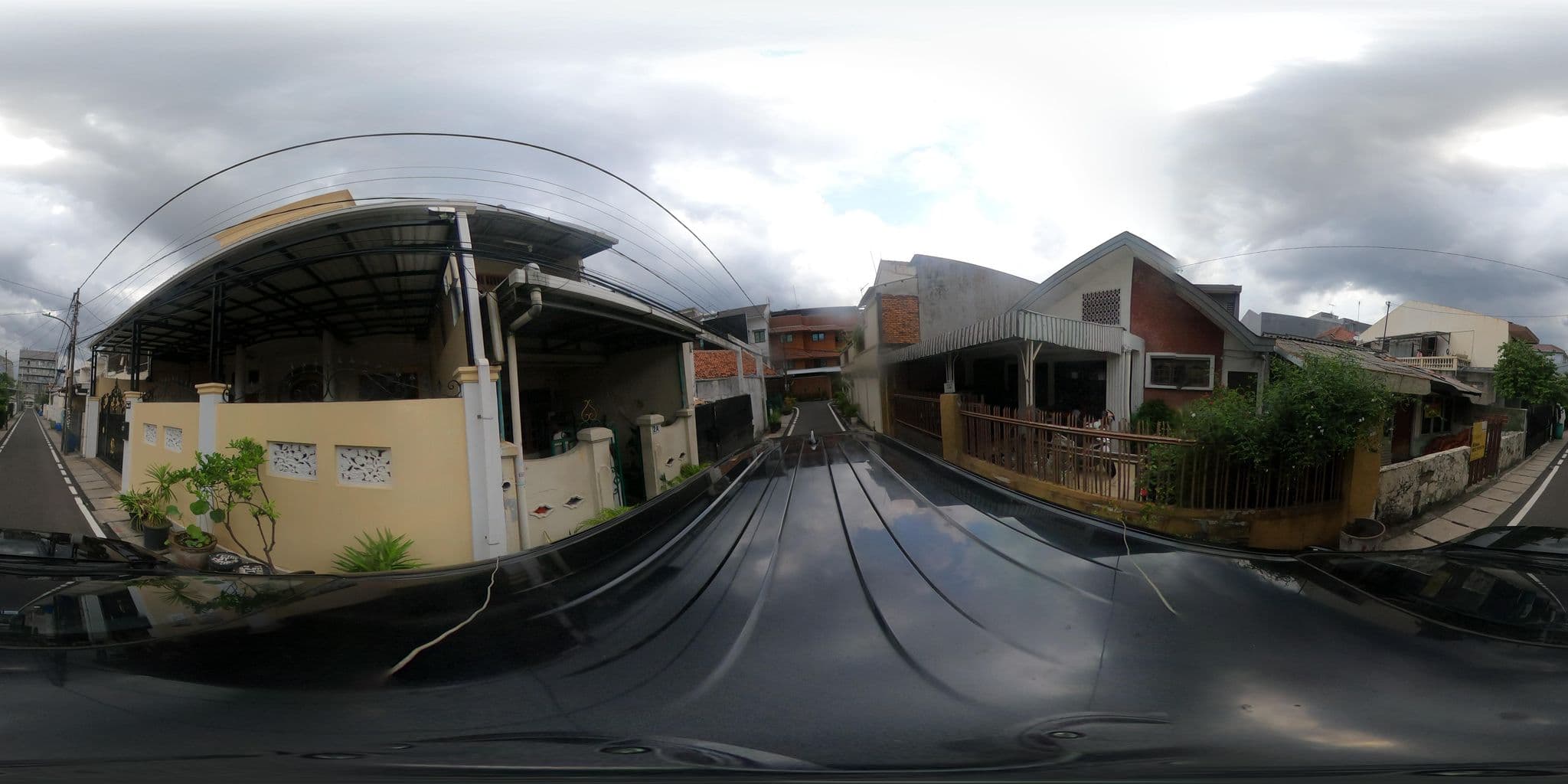 Street view near The White'z, Jakarta — © Kaart---360 (CC BY-SA · Mapillary)