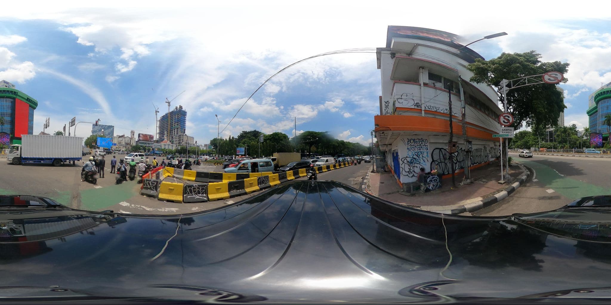 Street view near N Hotel Room #212, Jakarta — © Kaart---360 (CC BY-SA · Mapillary)