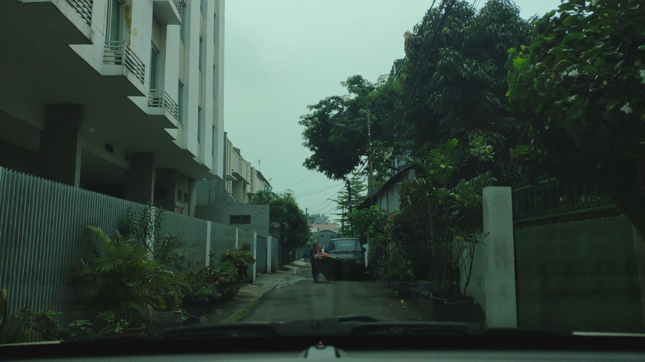 Street view near Triniti Hotel, Jakarta — © priyo89 (CC BY-SA · Mapillary)