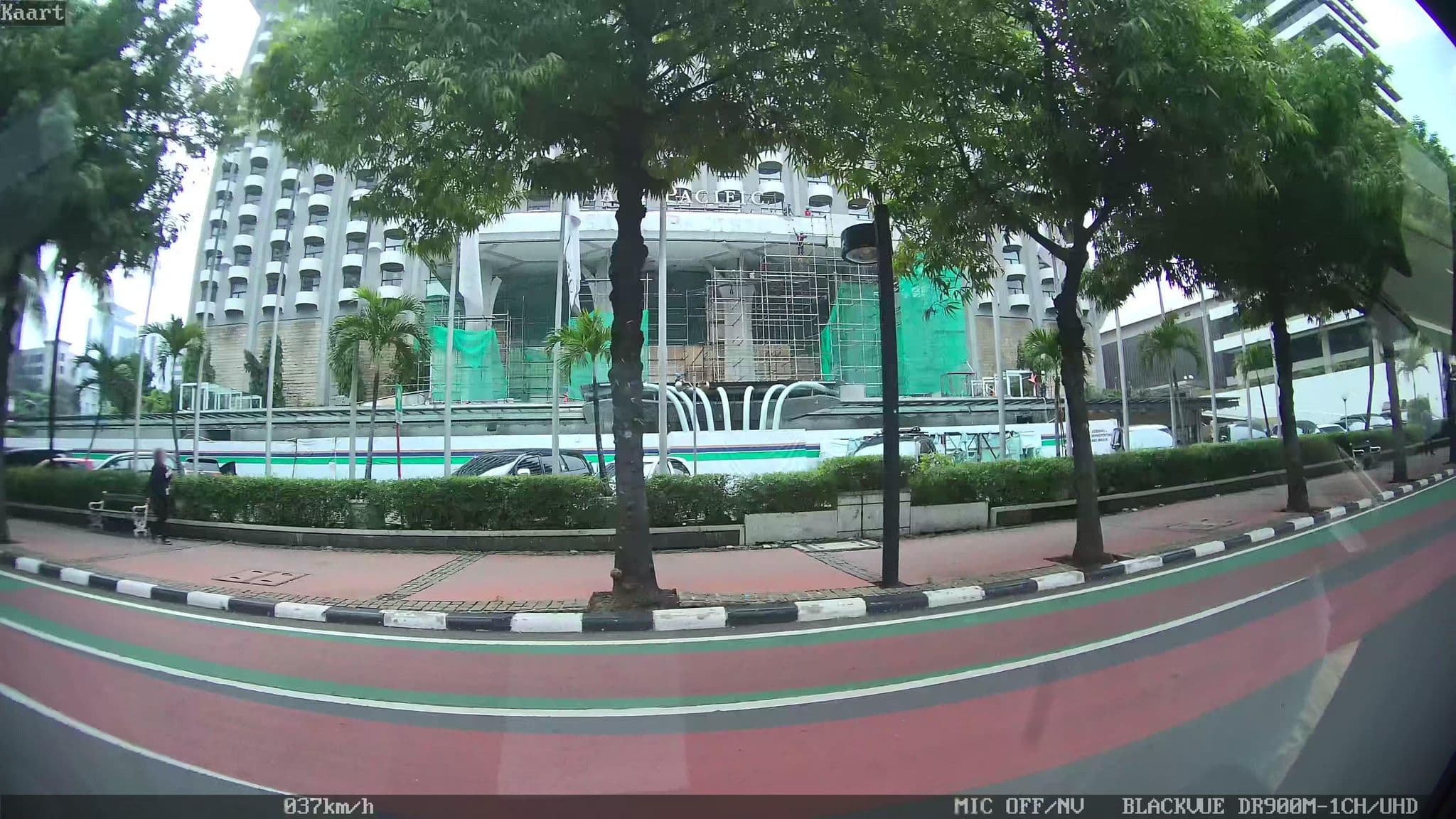 Street view near Saripan Pacific Hotel, 17th Floor, Jakarta — © kaart_1 (CC BY-SA · Mapillary)