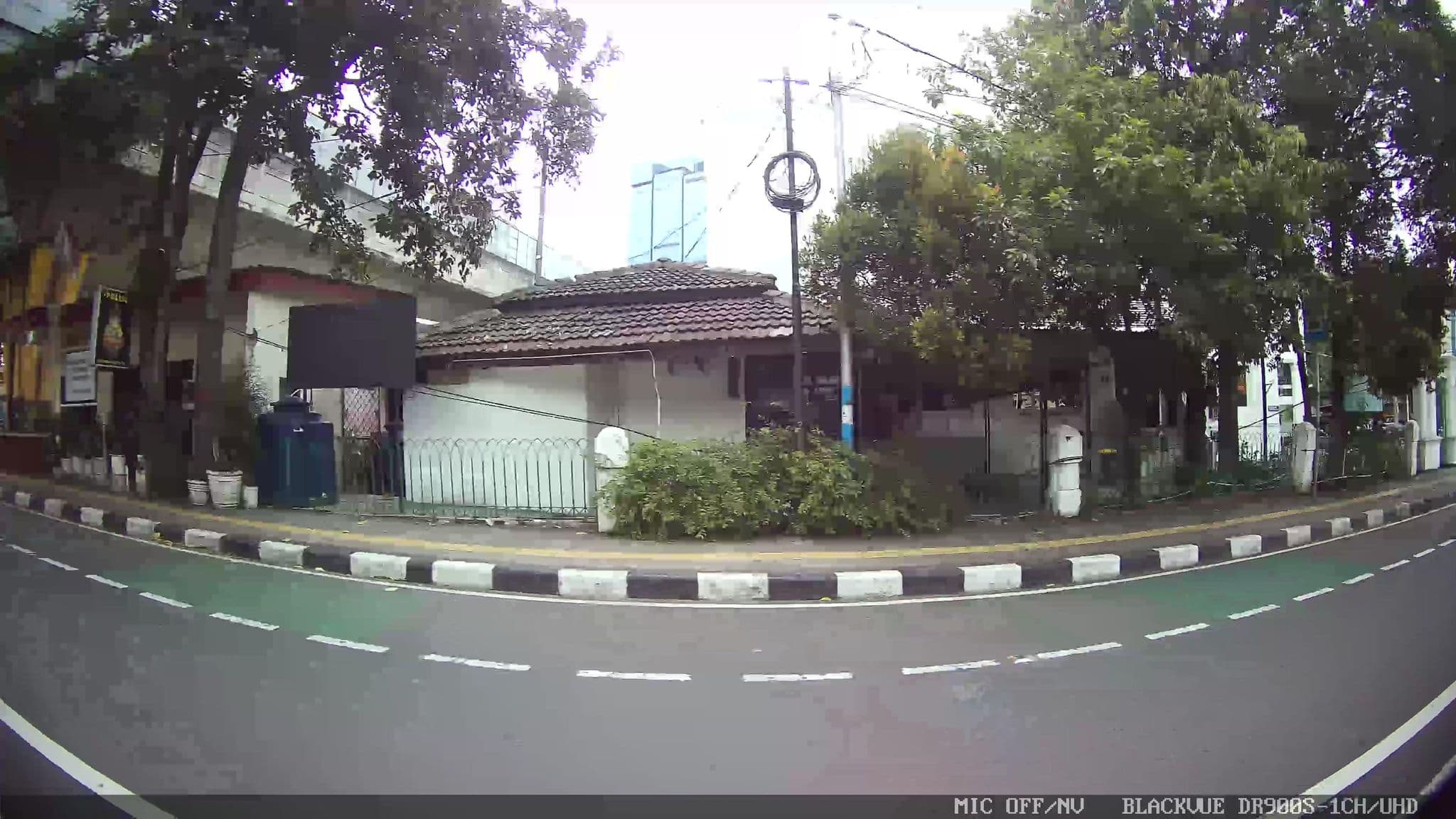 Street view near Hotel felicia, Jakarta — © Kaart---RIGHT (CC BY-SA · Mapillary)