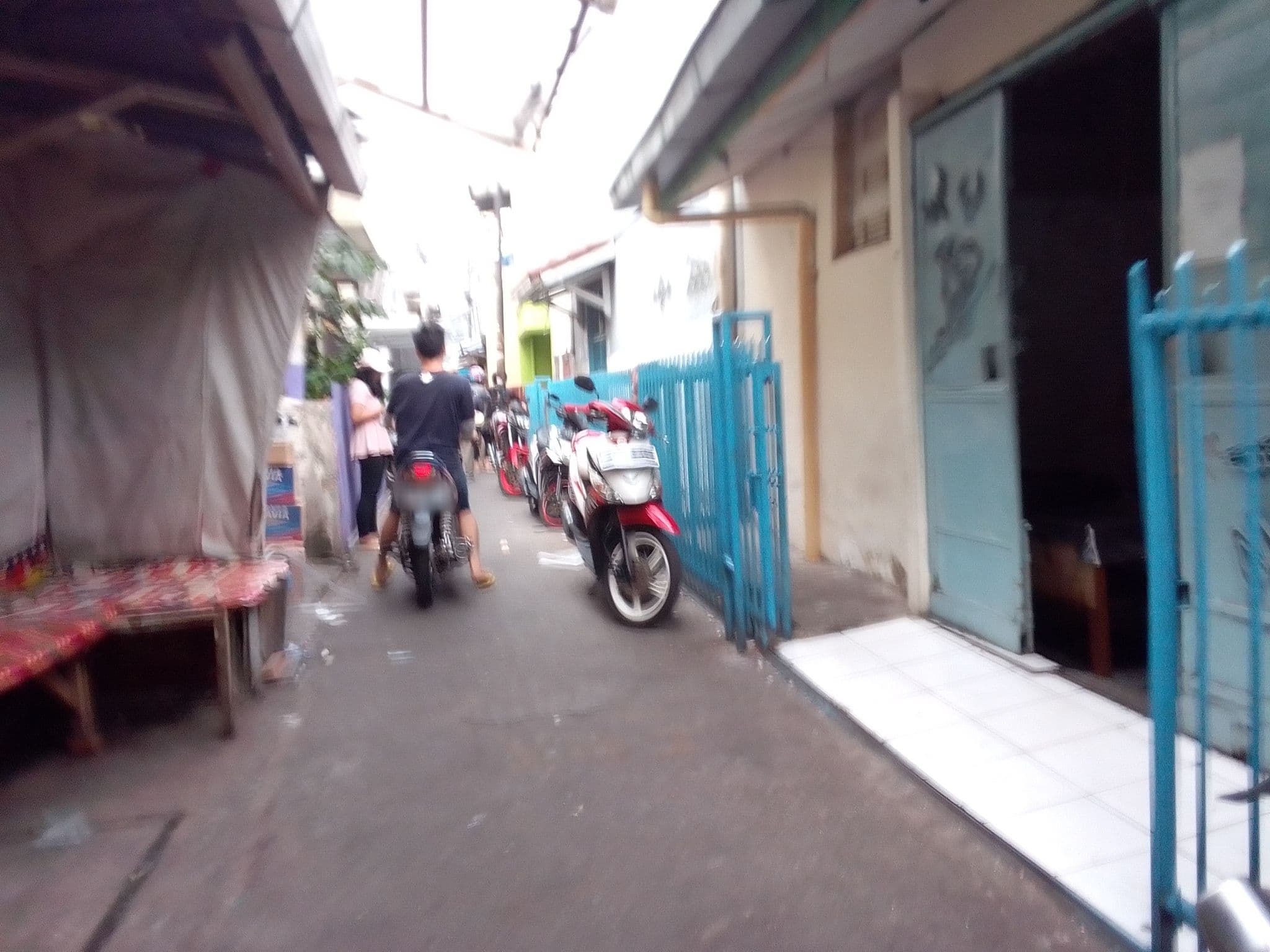 Street view near Santika Hotel Pontianak, Jakarta — © hafiedsh22 (CC BY-SA · Mapillary)