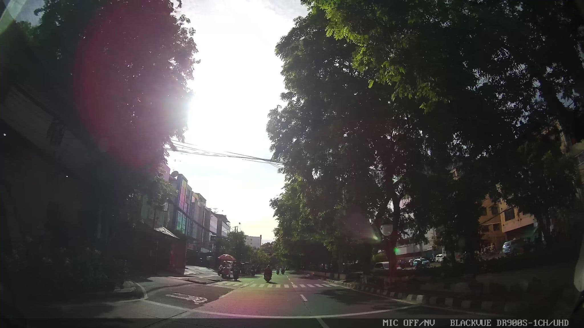 Street view near Room 811 Orchard Pangeran Jayakarta, Jakarta — © Kaart---FRONT (CC BY-SA · Mapillary)
