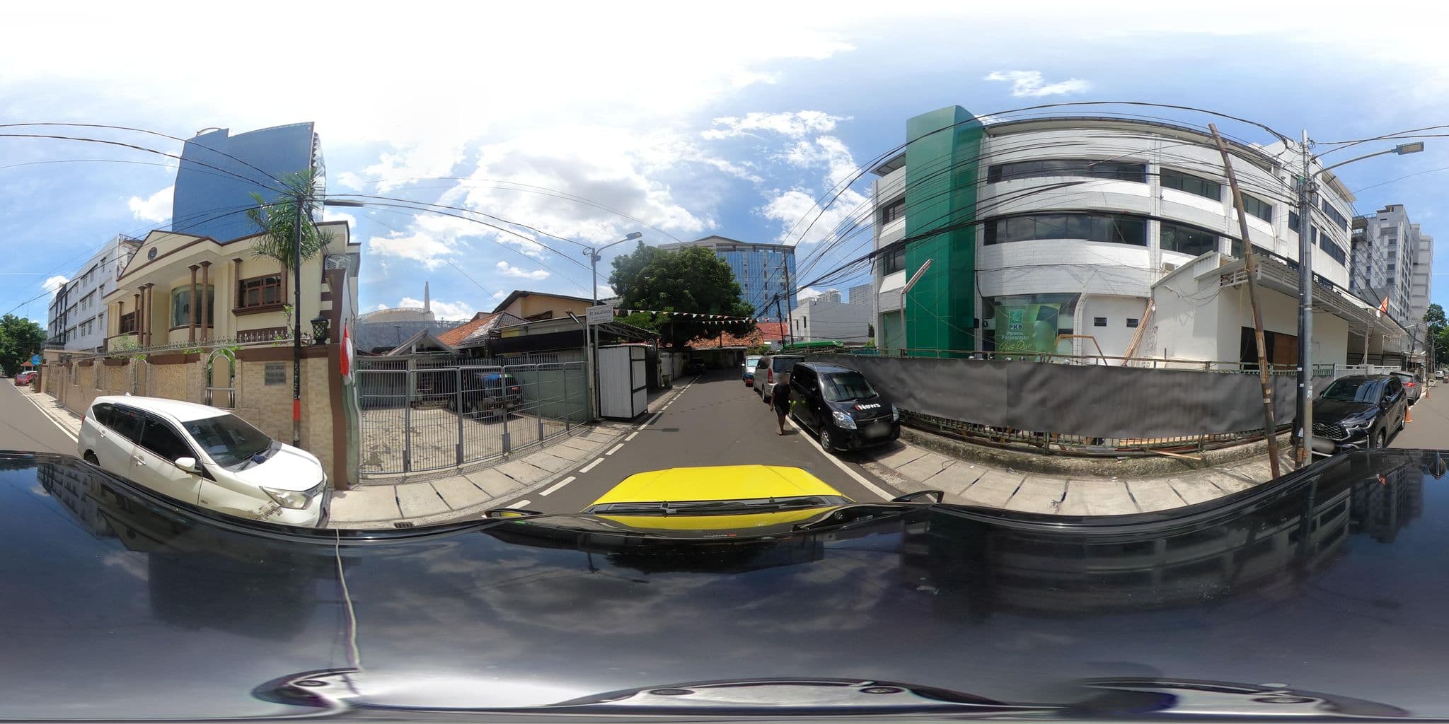 Street view near Hotel Johns Perdede, Cikini, Menteng, Jakarta:, Jakarta — © Kaart---360 (CC BY-SA · Mapillary)