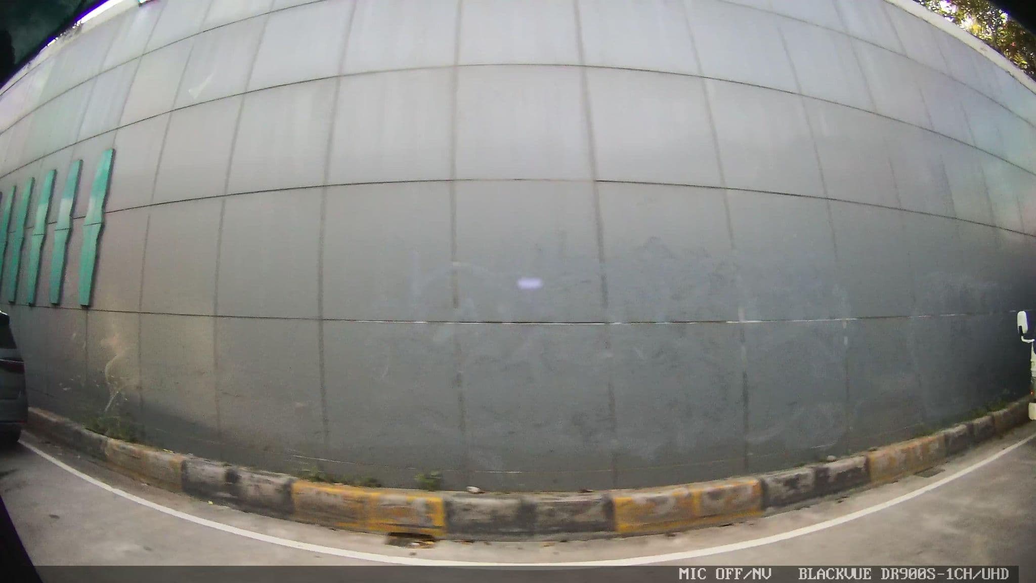 Street view near Hotel Lumire, Jakarta — © Kaart---RIGHT (CC BY-SA · Mapillary)