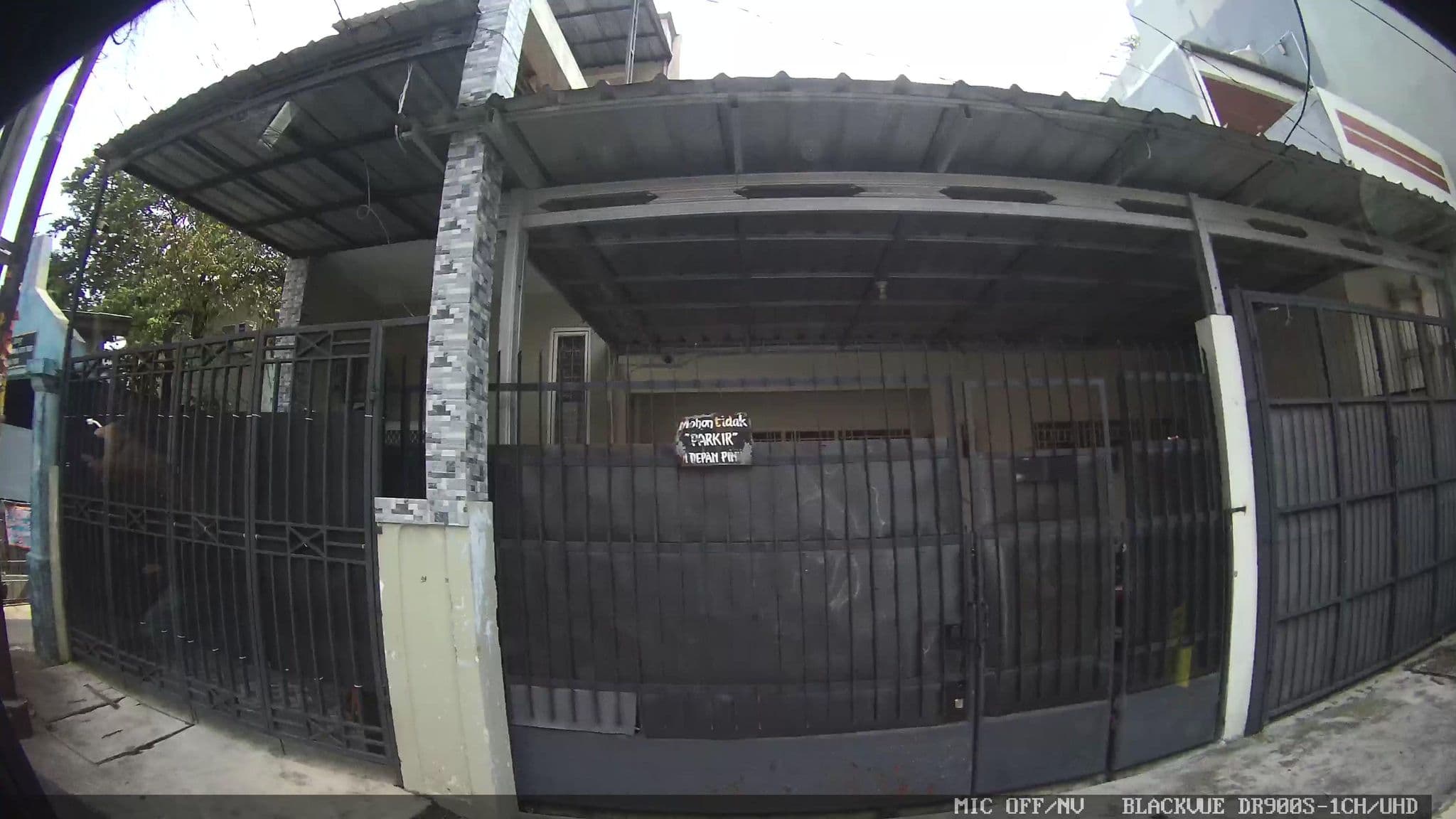 Street view near Hotel Kawanua Aerotel, Jakarta — © Kaart---RIGHT (CC BY-SA · Mapillary)