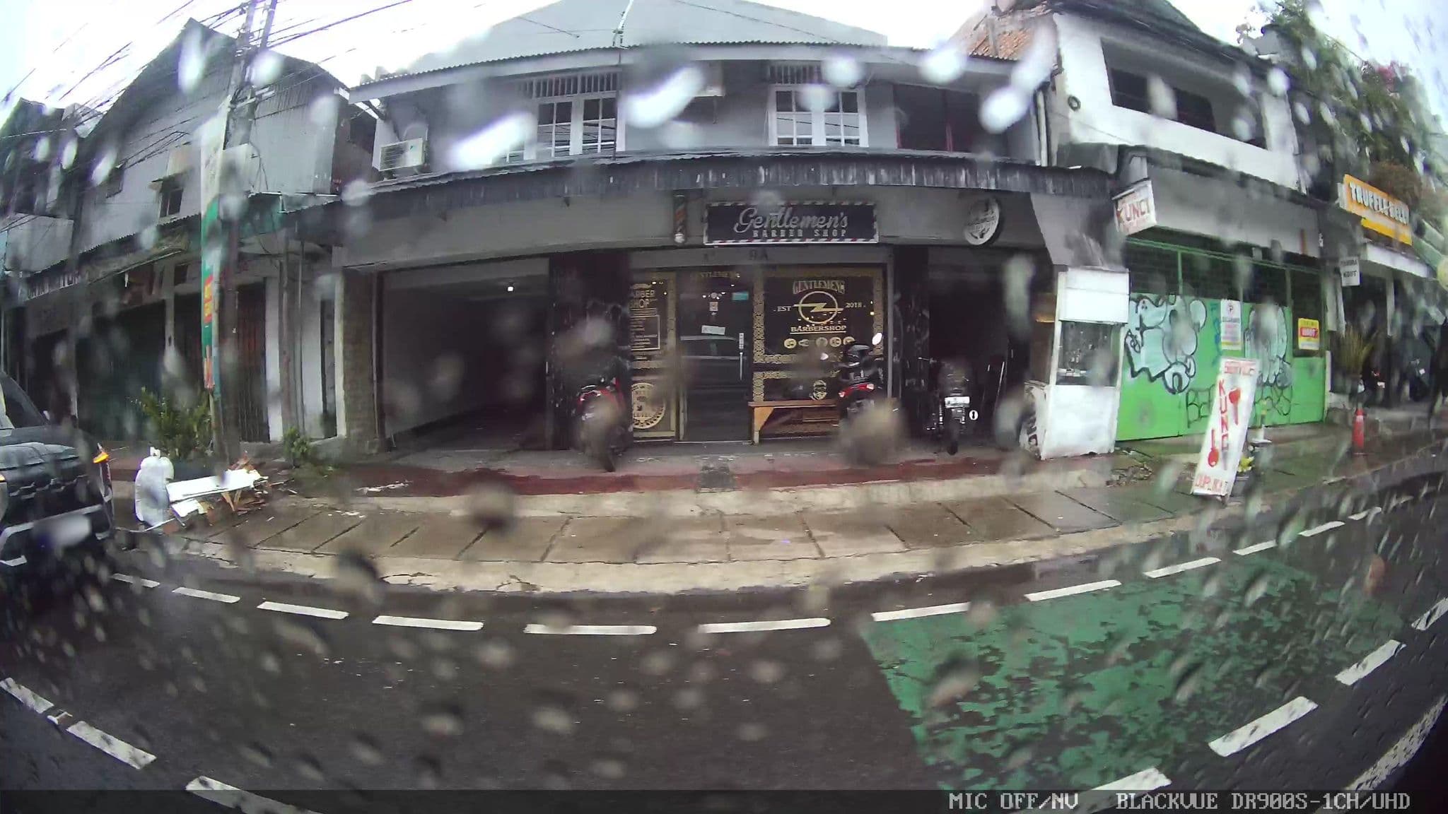 Street view near Grand Cempaka Hotel, Jakarta — © Kaart---LEFT (CC BY-SA · Mapillary)