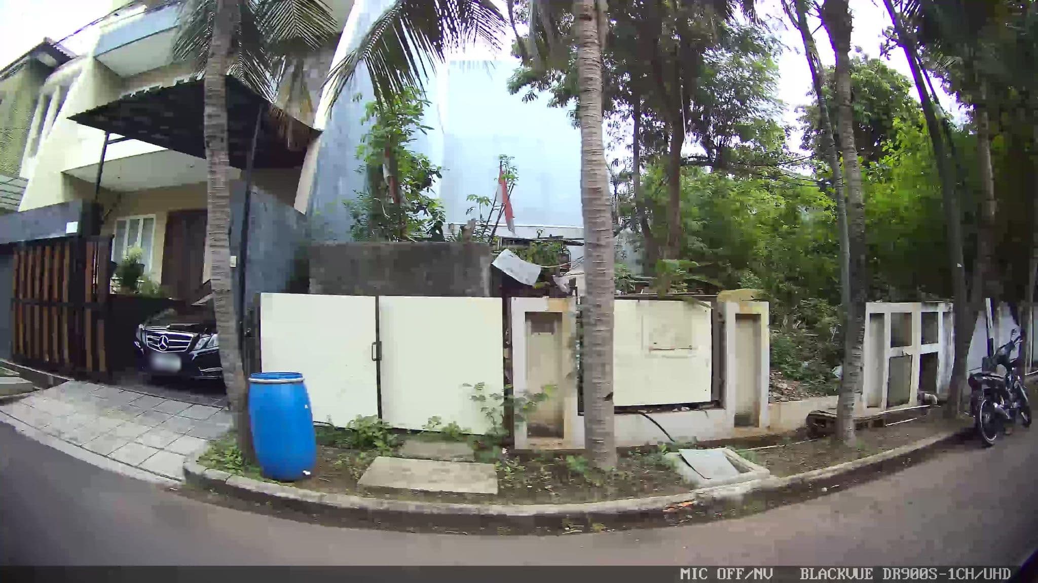 Street view near ☆★Hotel Pasir Putih★☆, Jakarta — © Kaart---RIGHT (CC BY-SA · Mapillary)