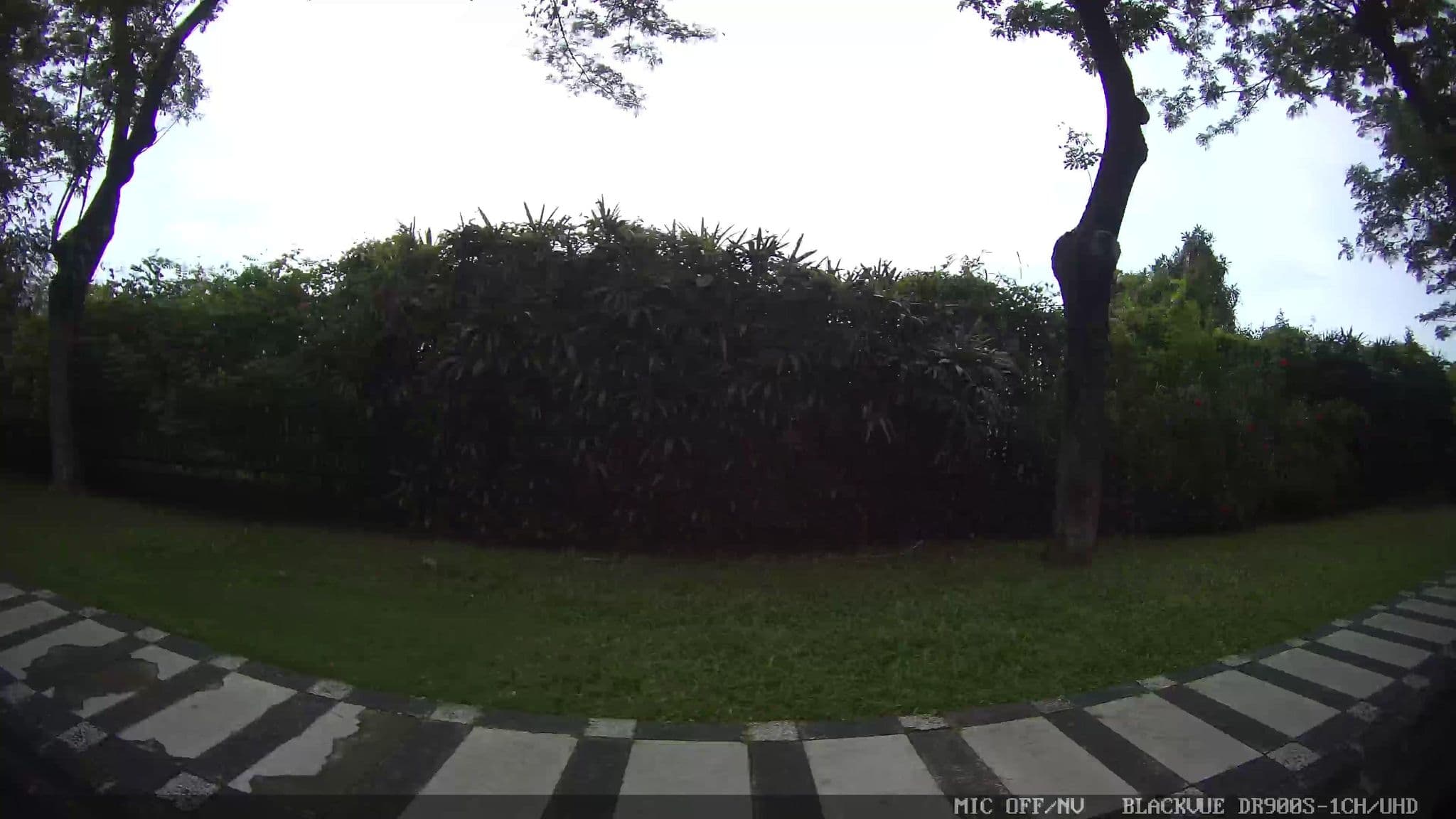 Street view near lumba lumba 112 , cottage putri duyung, Jakarta — © Kaart---LEFT (CC BY-SA · Mapillary)